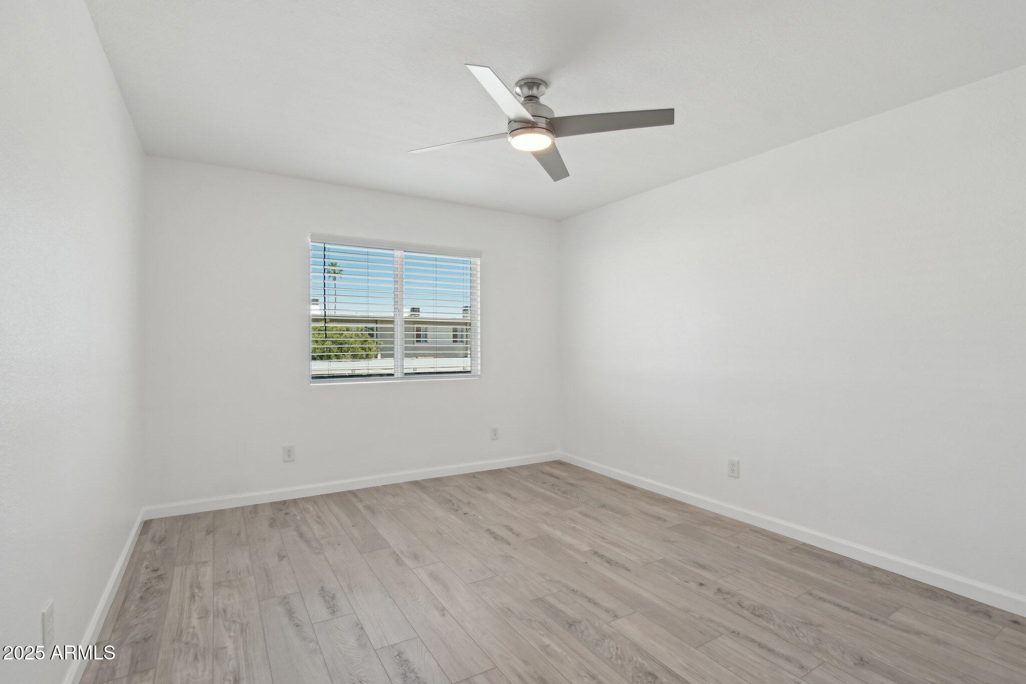 610 E MONTEBELLO Avenue 46