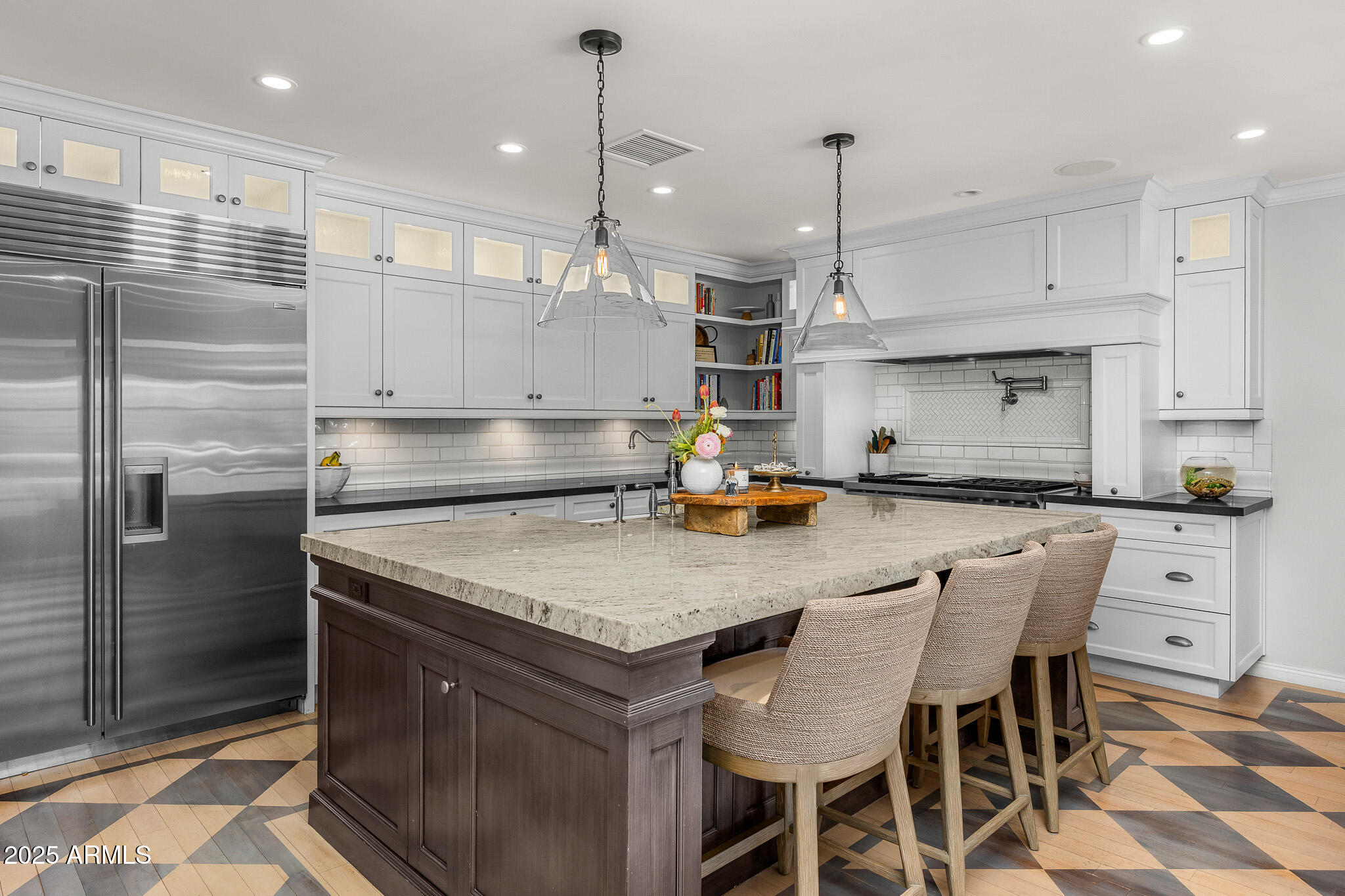 5801 N 70TH Place