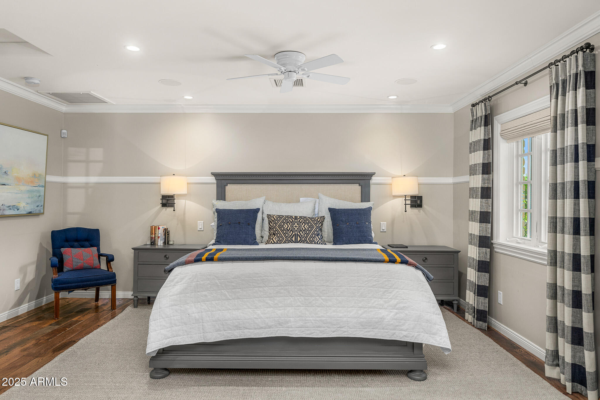 5801 N 70TH Place