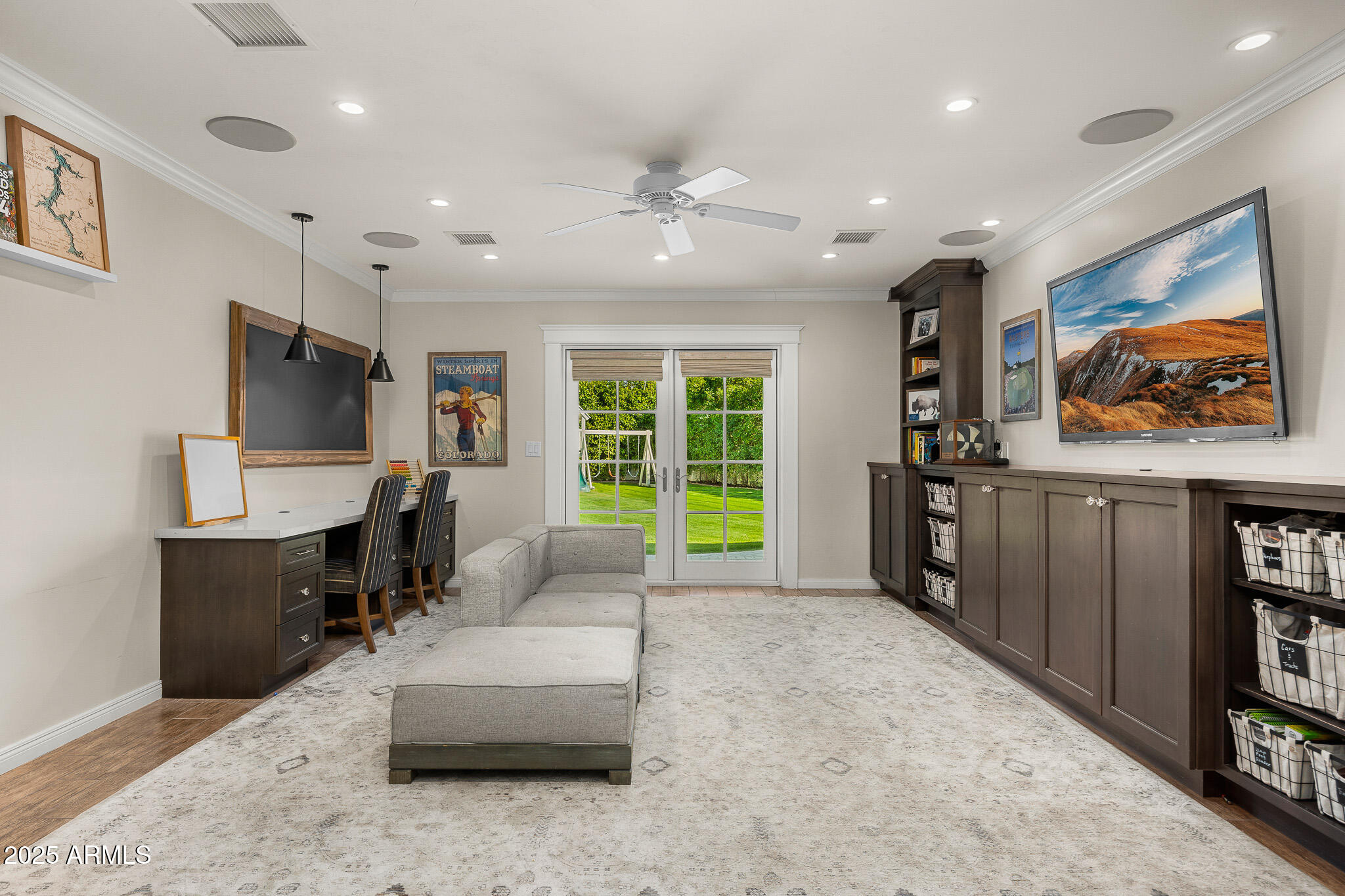 5801 N 70TH Place