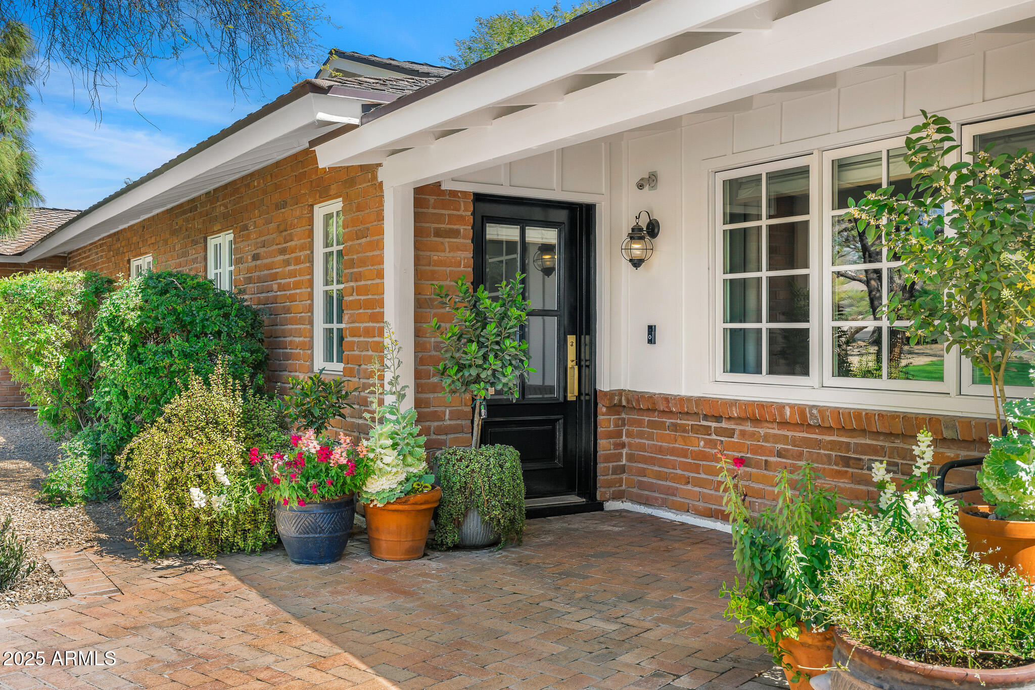 5801 N 70TH Place
