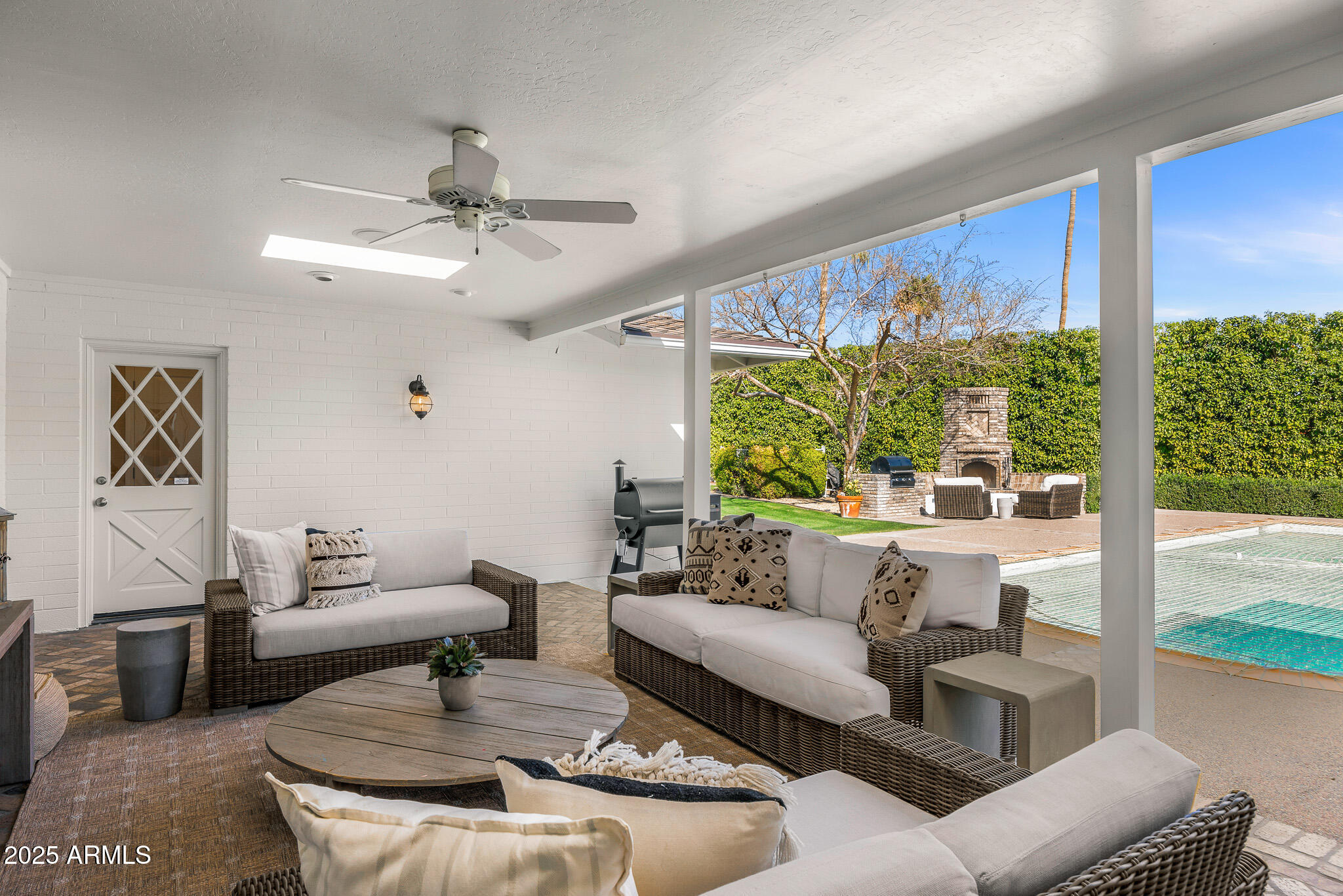 5801 N 70TH Place