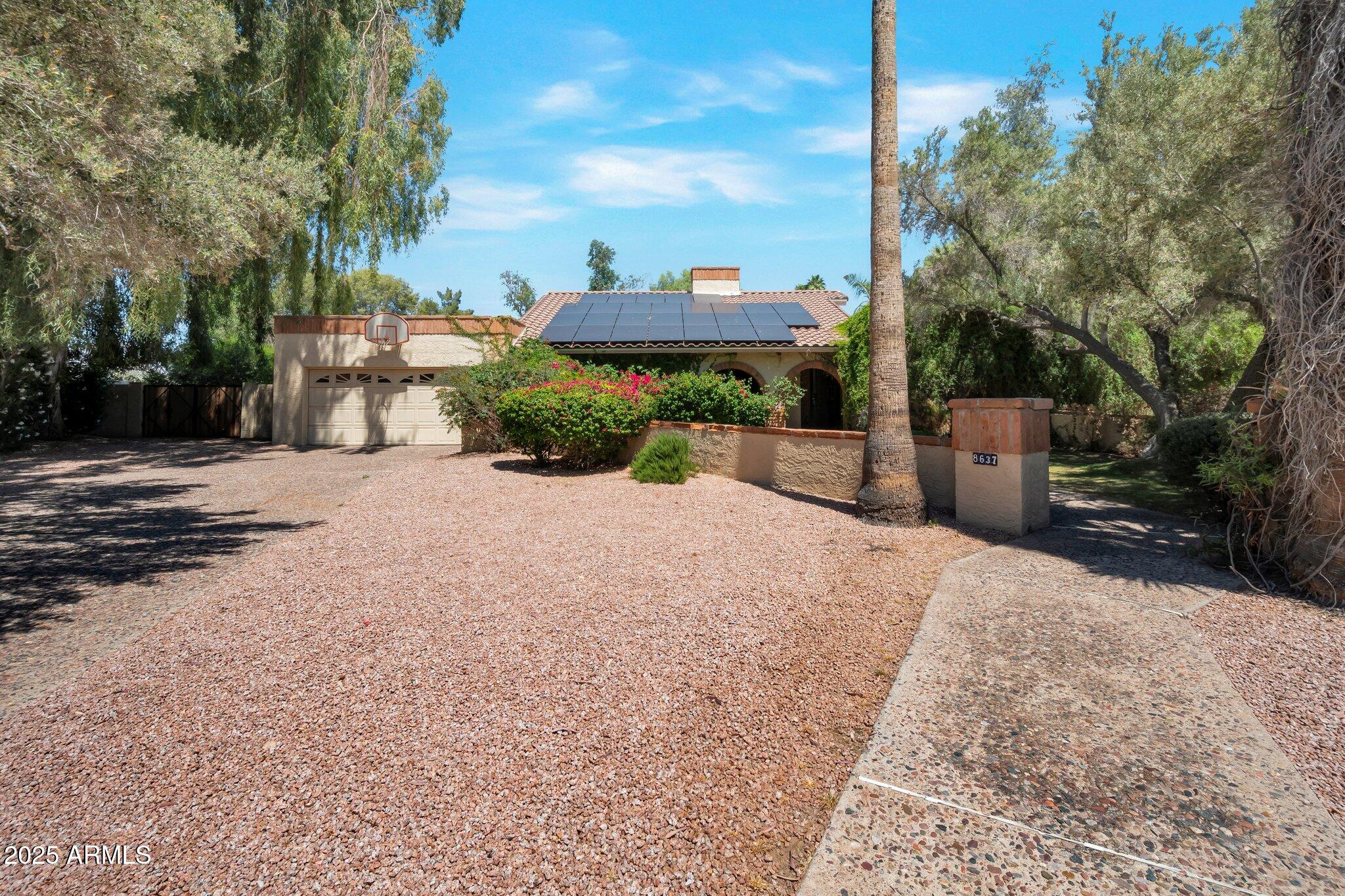 8637 E APPALOOSA Trail