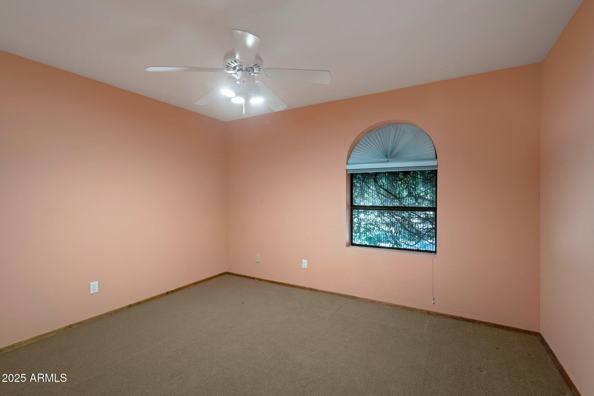 8637 E APPALOOSA Trail