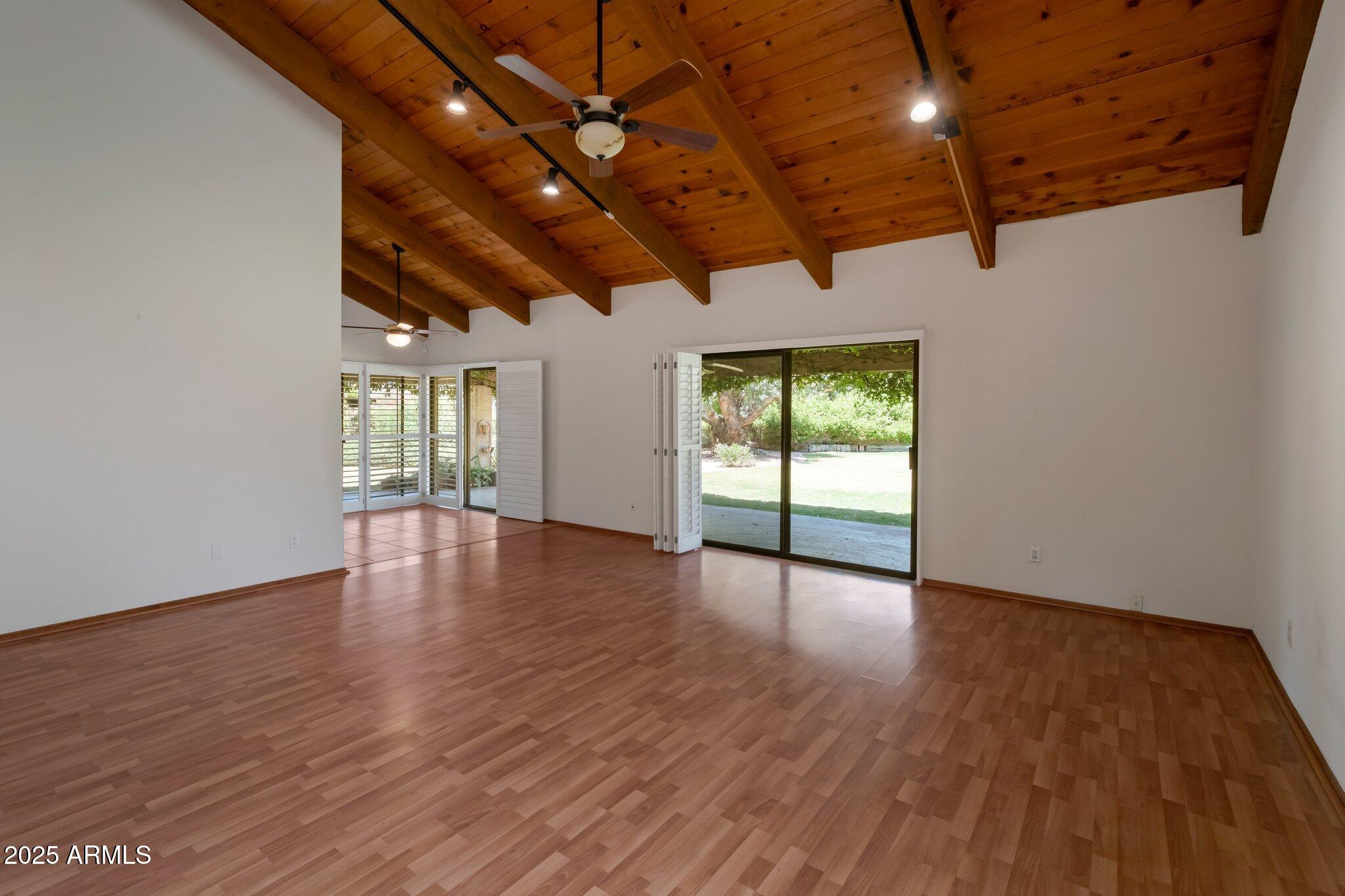 8637 E APPALOOSA Trail