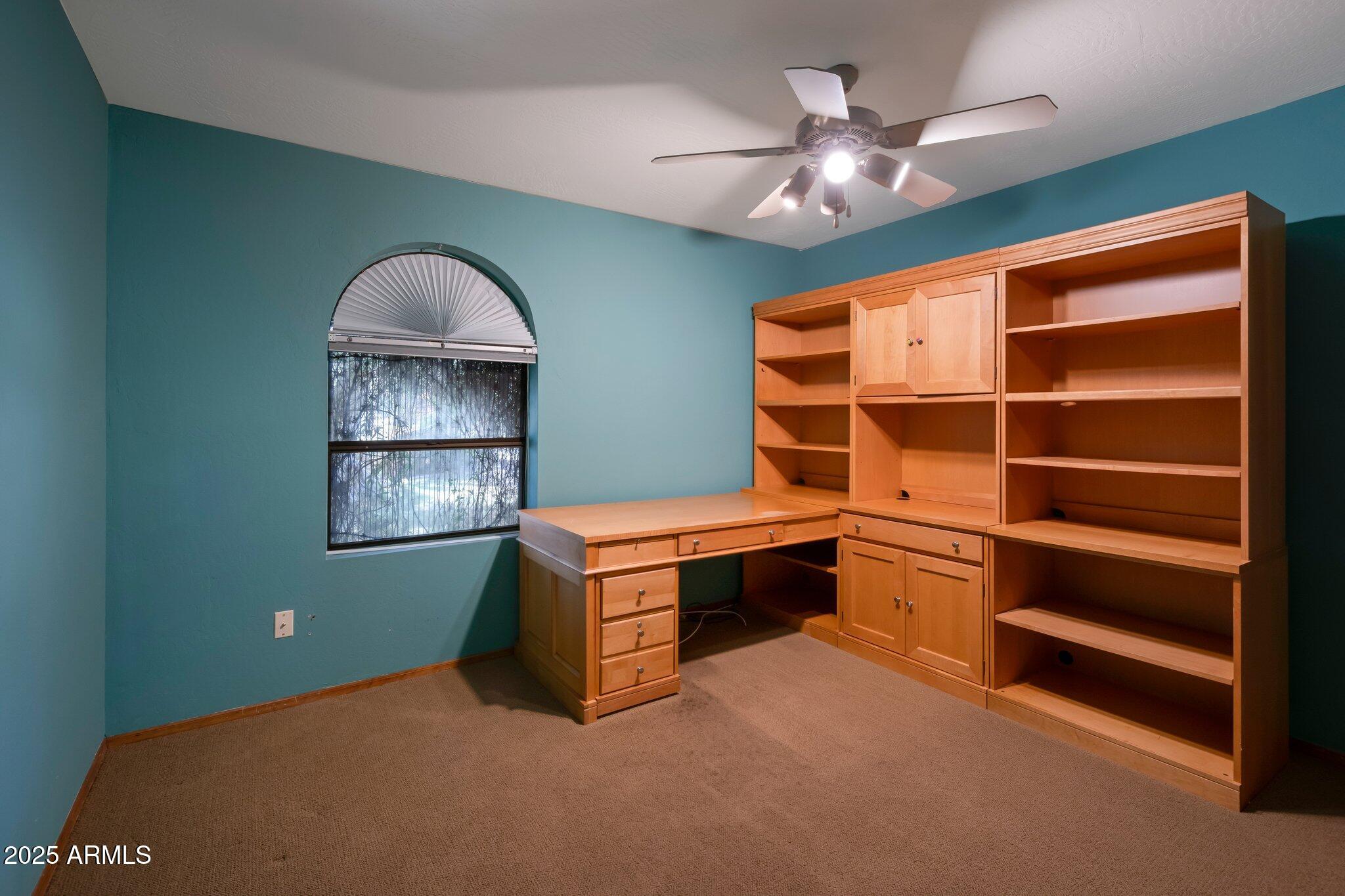 8637 E APPALOOSA Trail