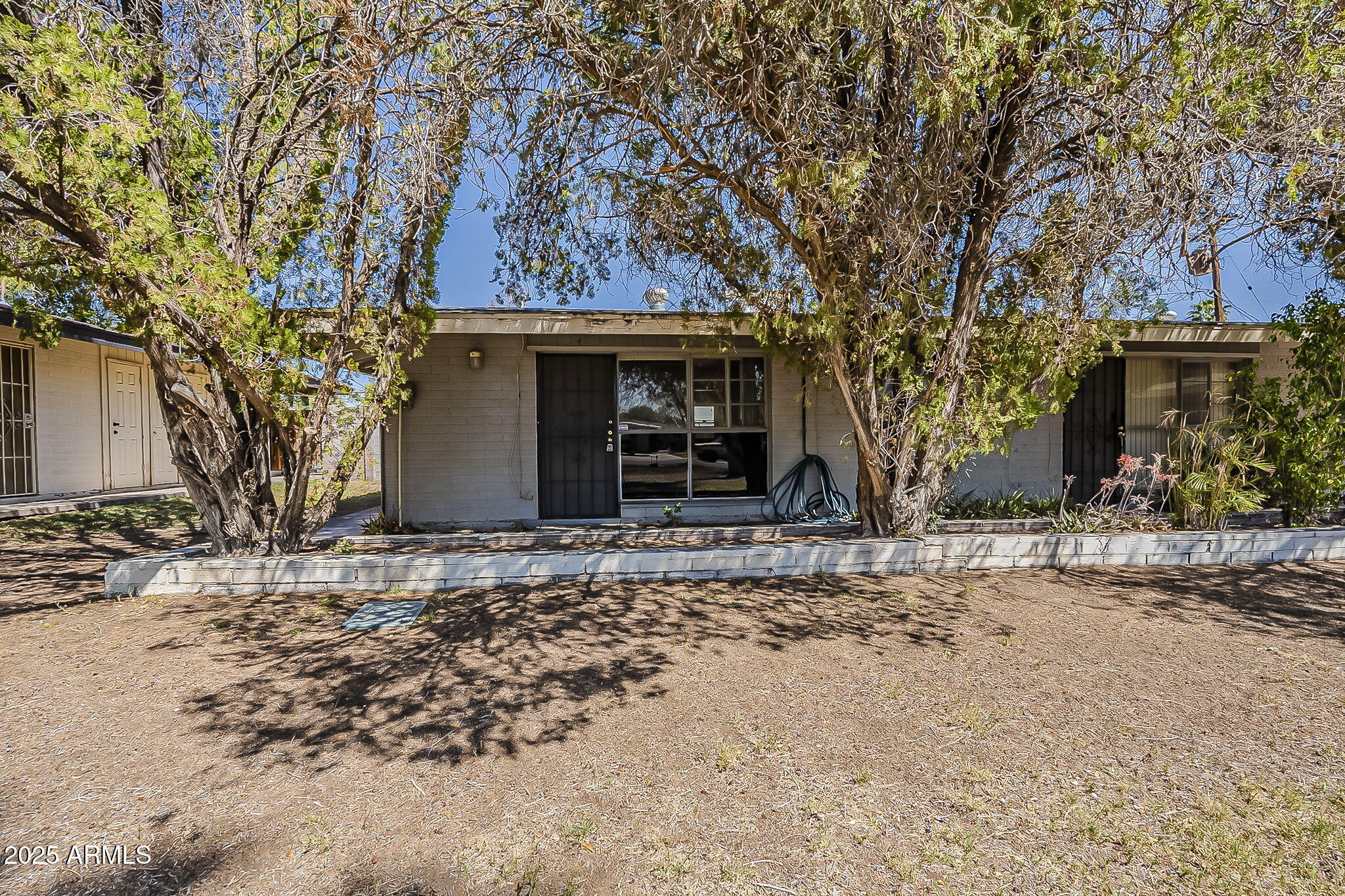 6225 N 10TH Place