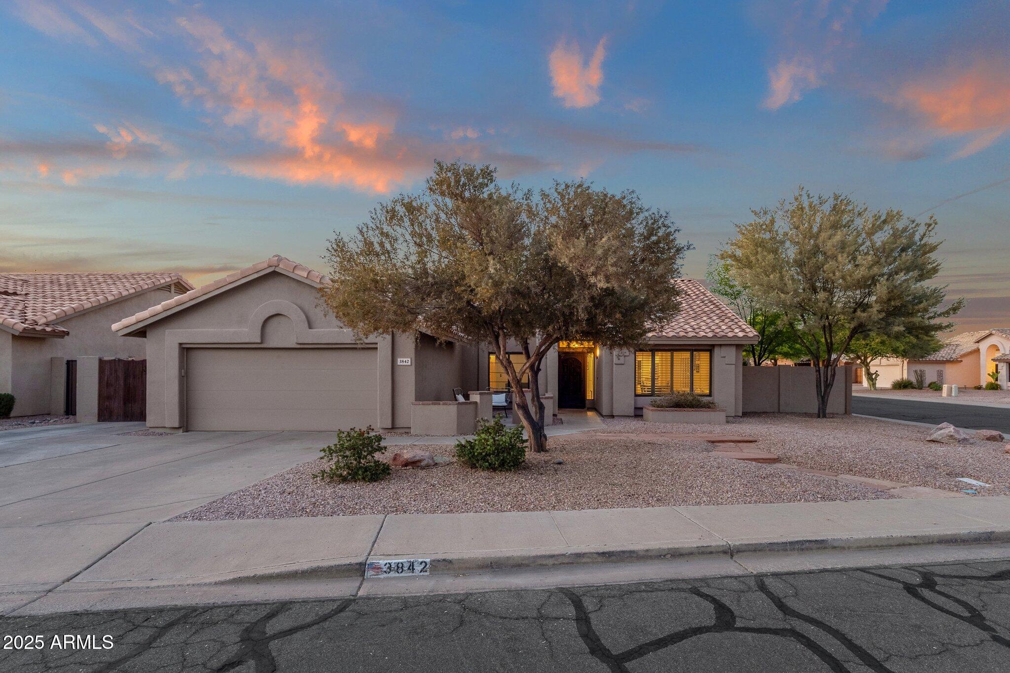 3842 W IRONWOOD Drive