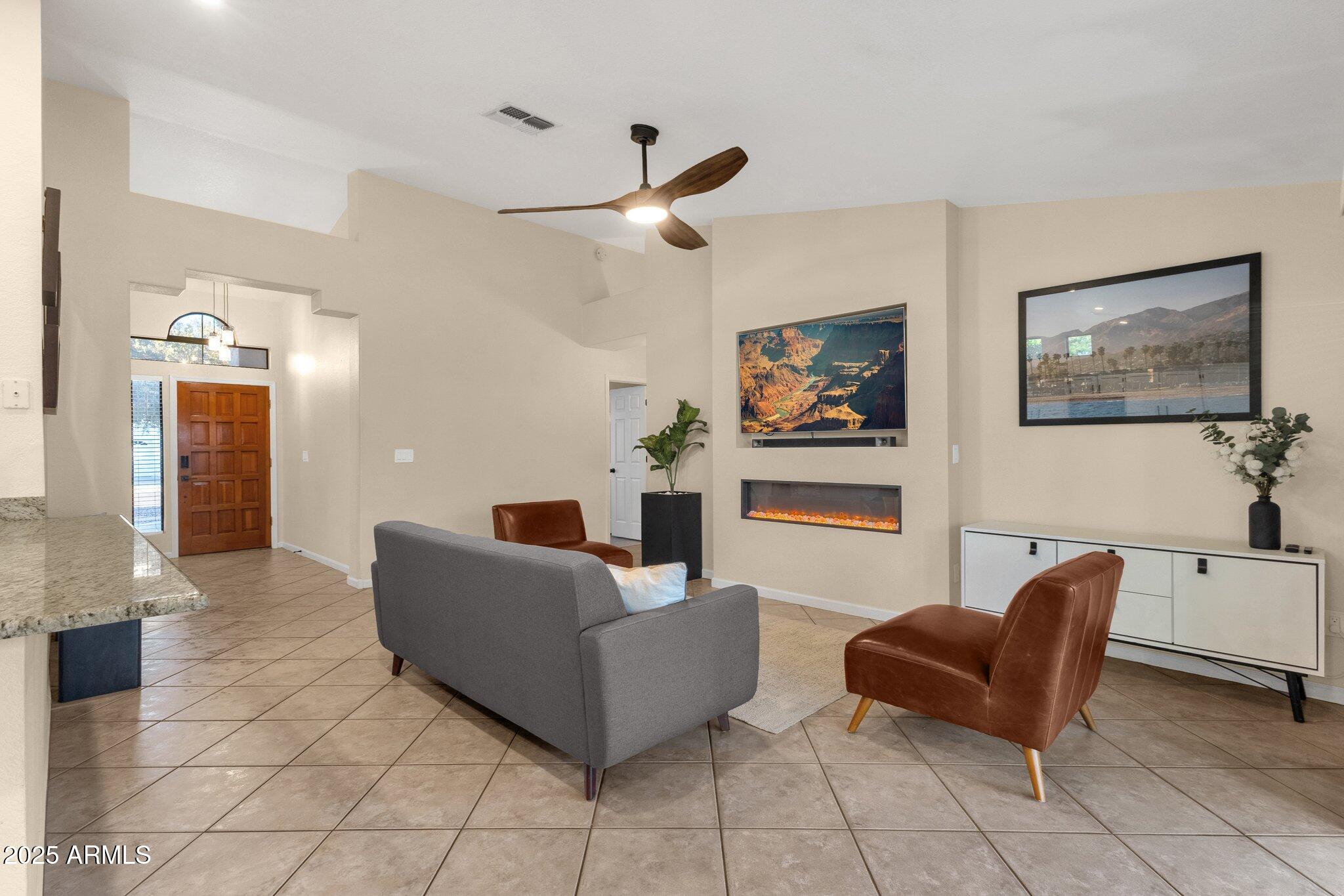 3842 W IRONWOOD Drive