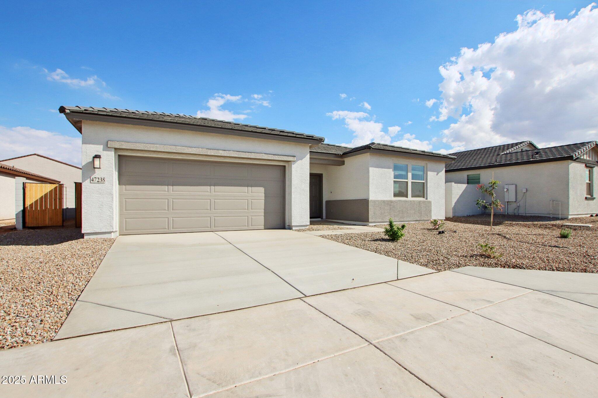 47235 W PECAN WOODS