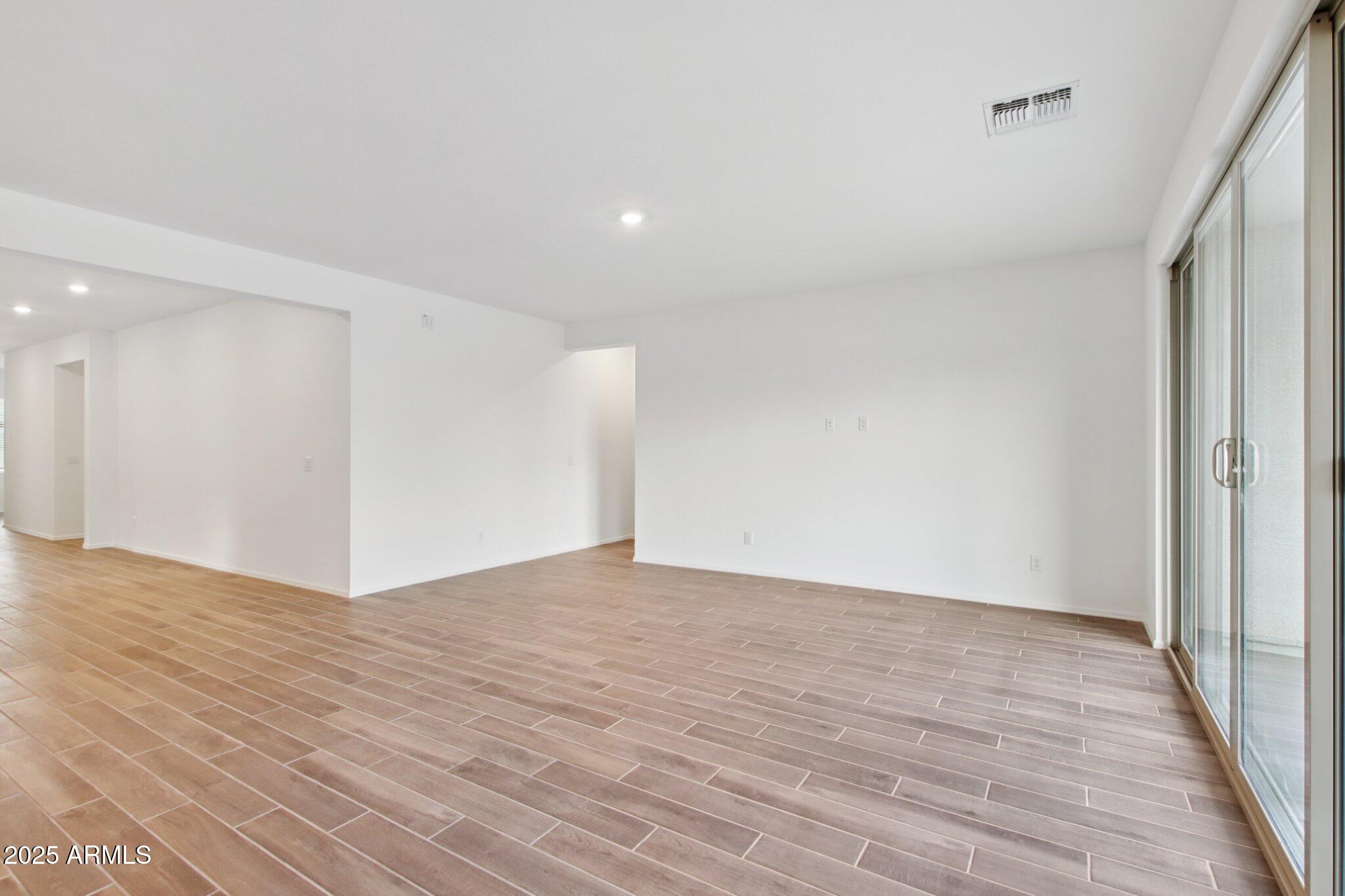 47235 W PECAN WOODS