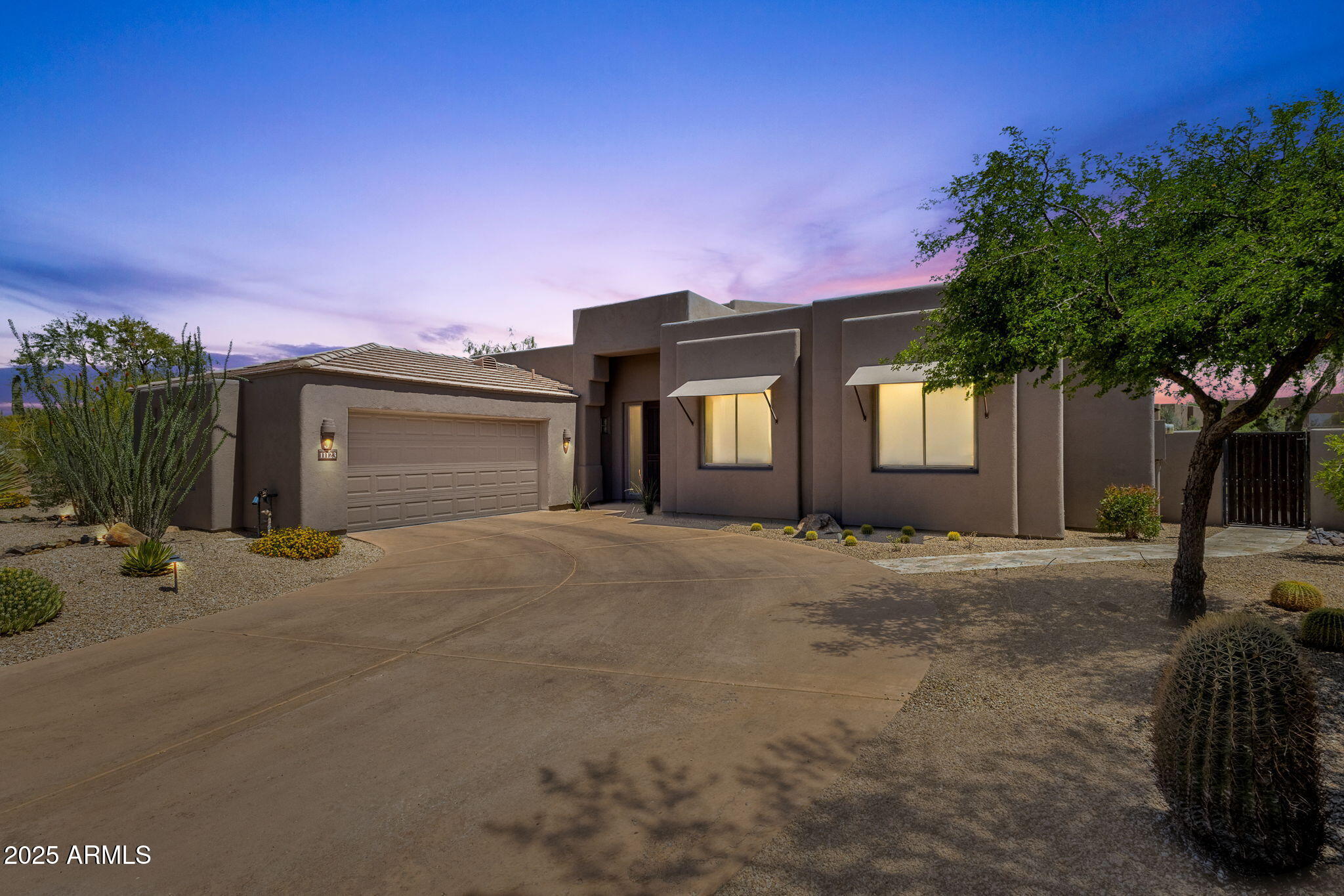 11123 E MONUMENT Drive