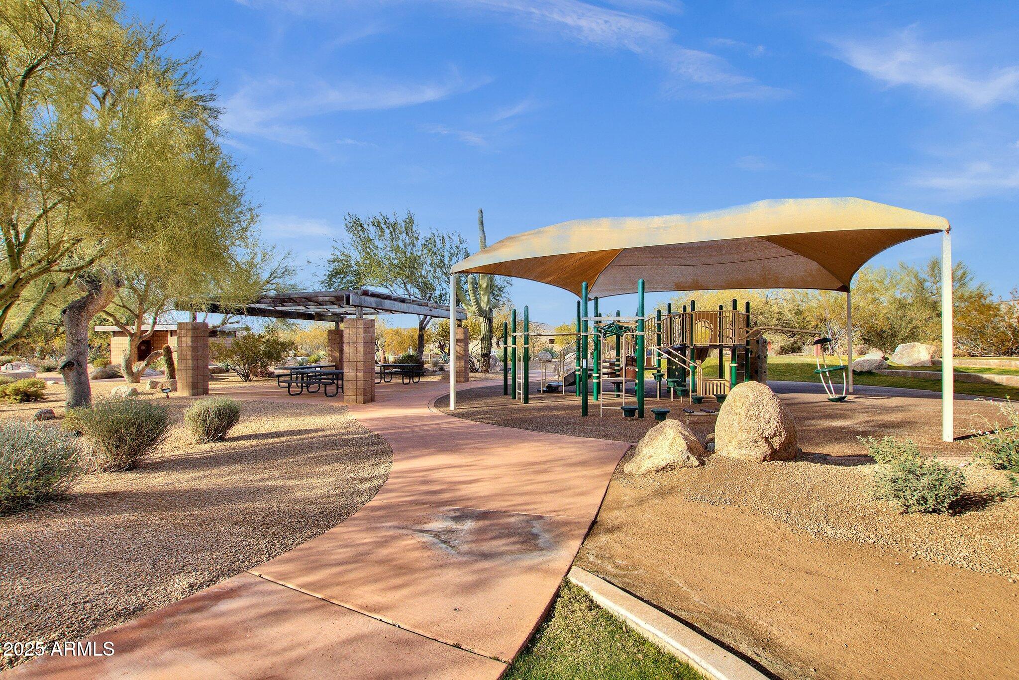 11123 E MONUMENT Drive