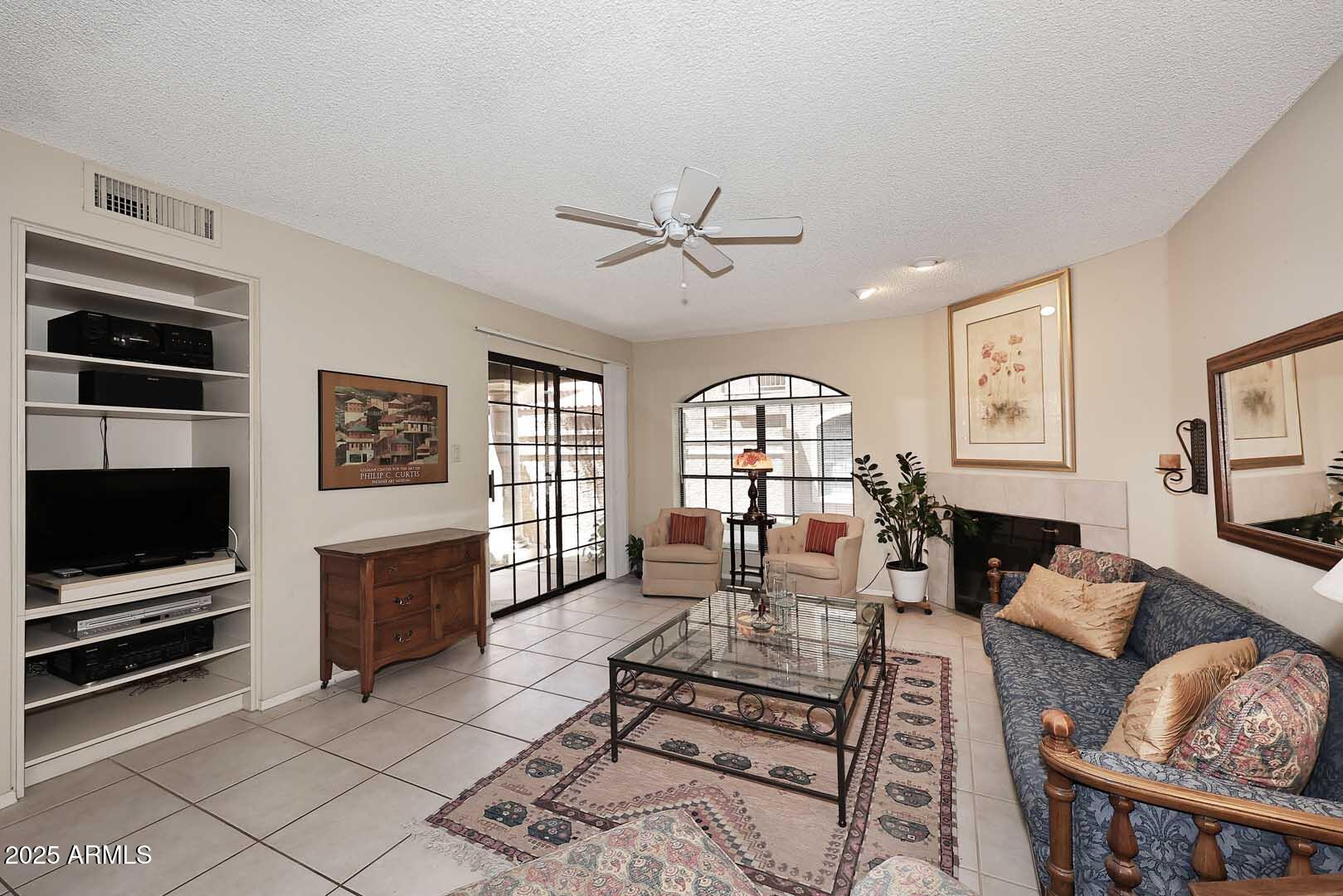 6945 E COCHISE Road E 117