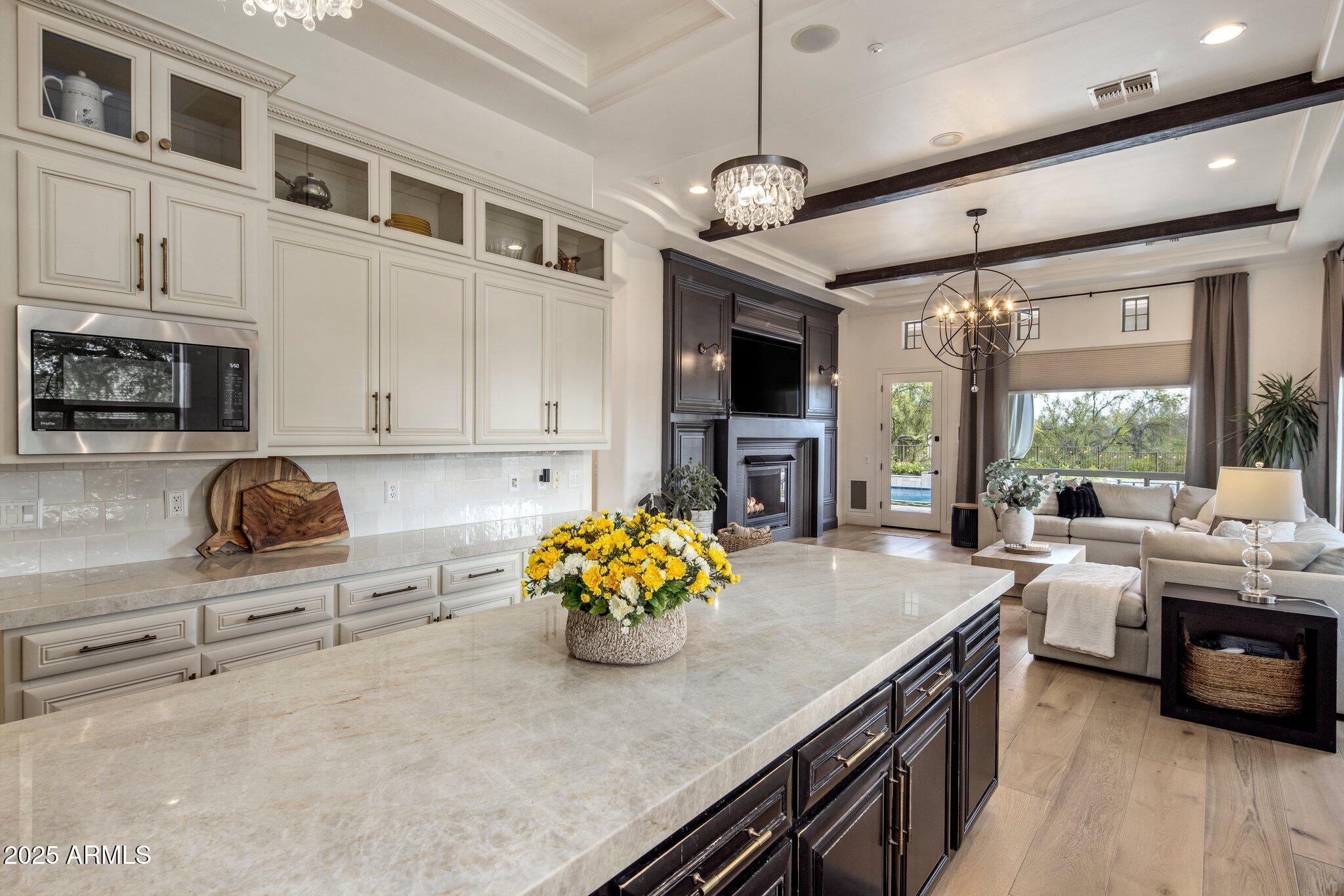 7327 E LA JUNTA Road
