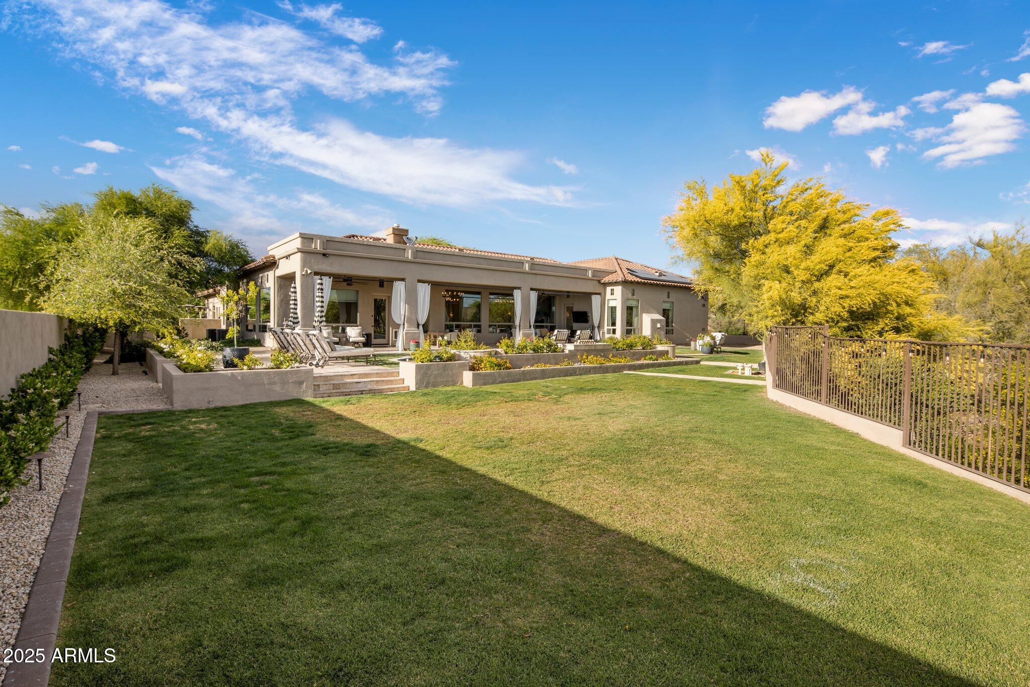 7327 E LA JUNTA Road