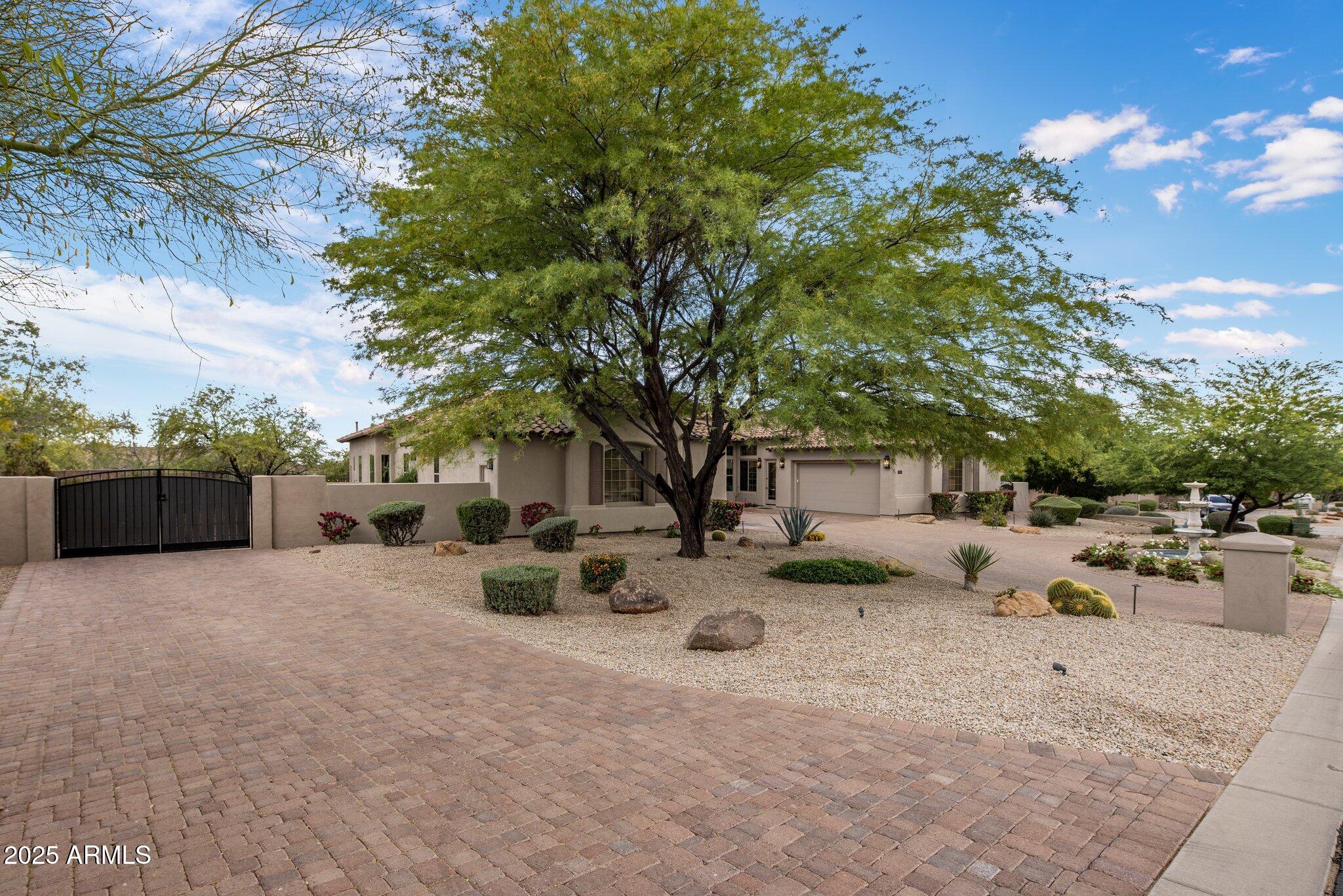 7327 E LA JUNTA Road