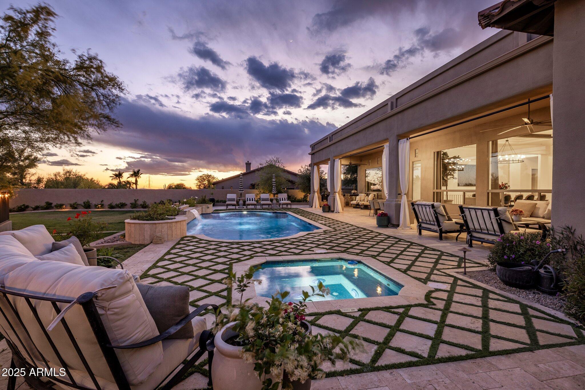 7327 E LA JUNTA Road