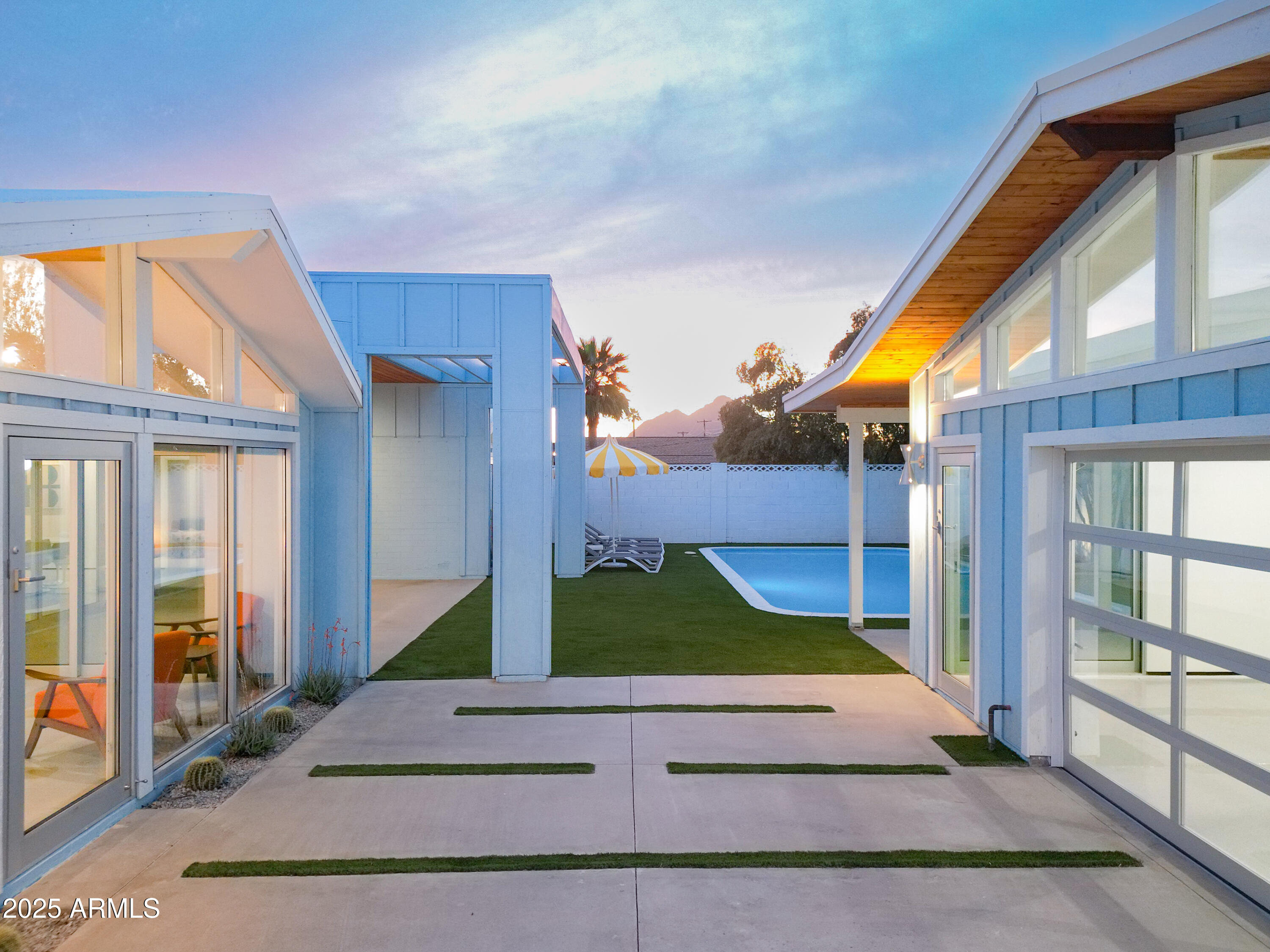 8308 E MARIPOSA Drive