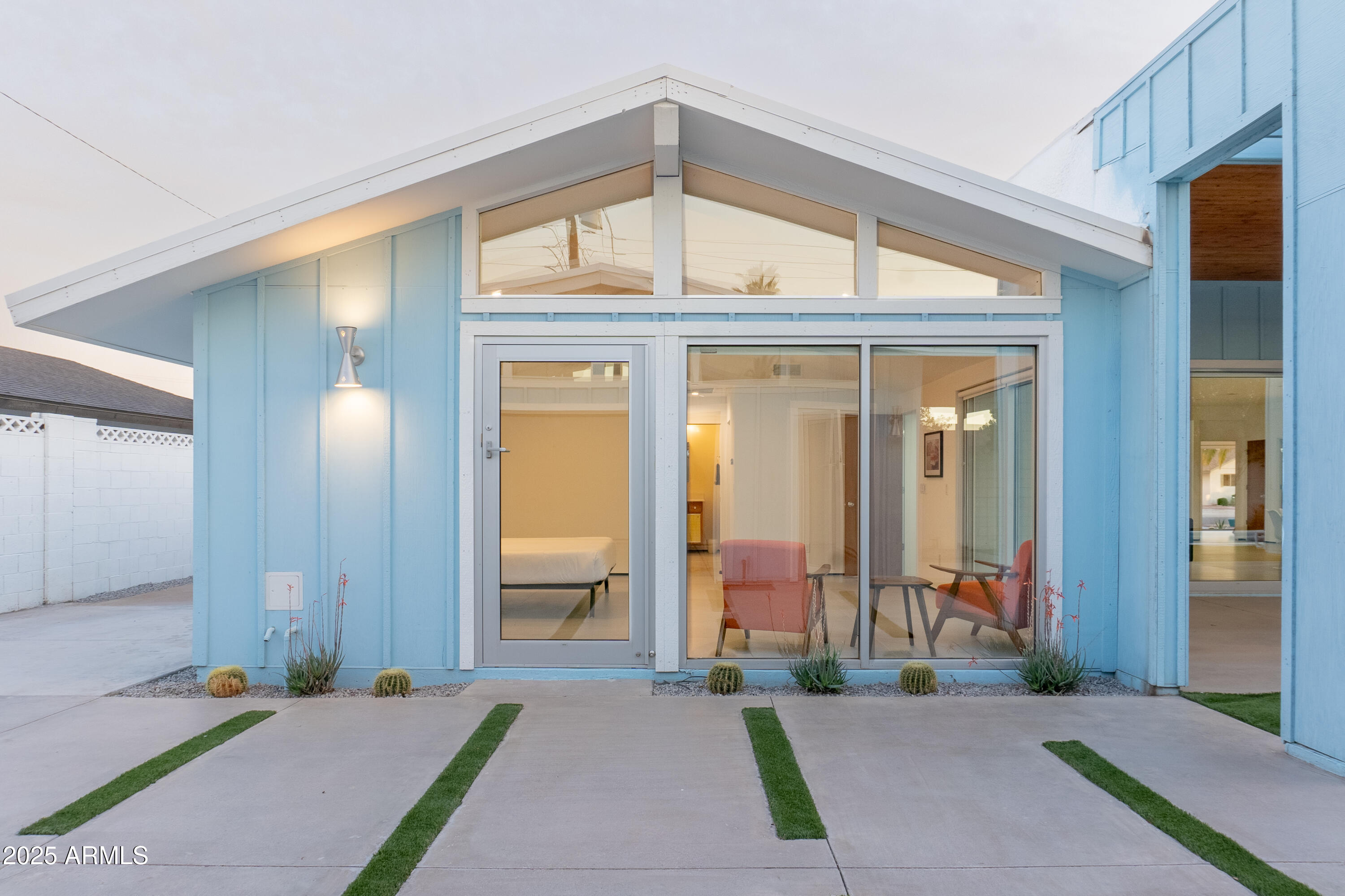 8308 E MARIPOSA Drive