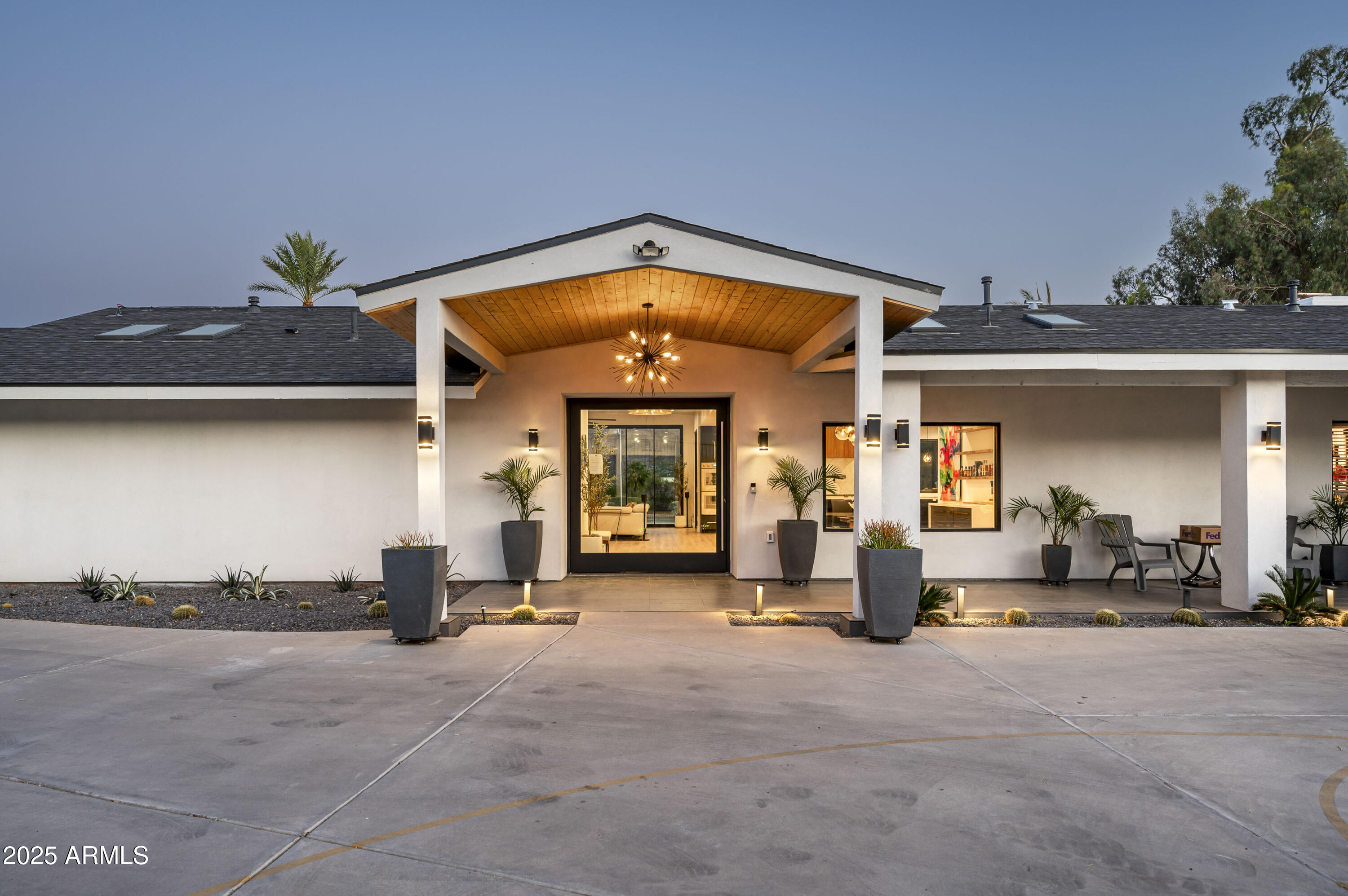 7100 N 47TH Street