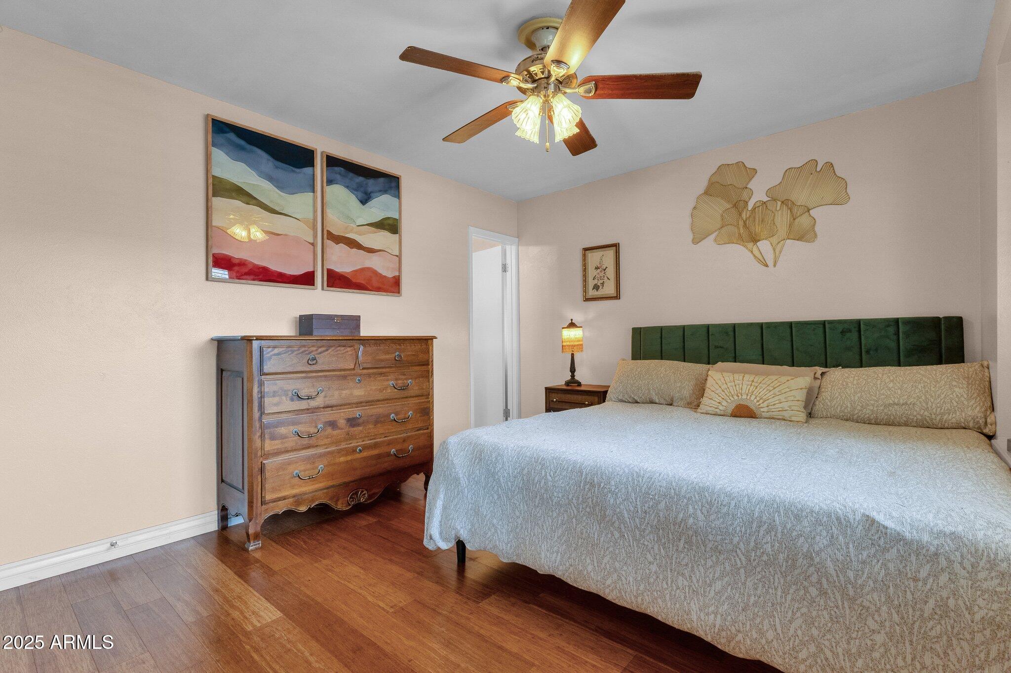 8644 E ROANOKE Avenue
