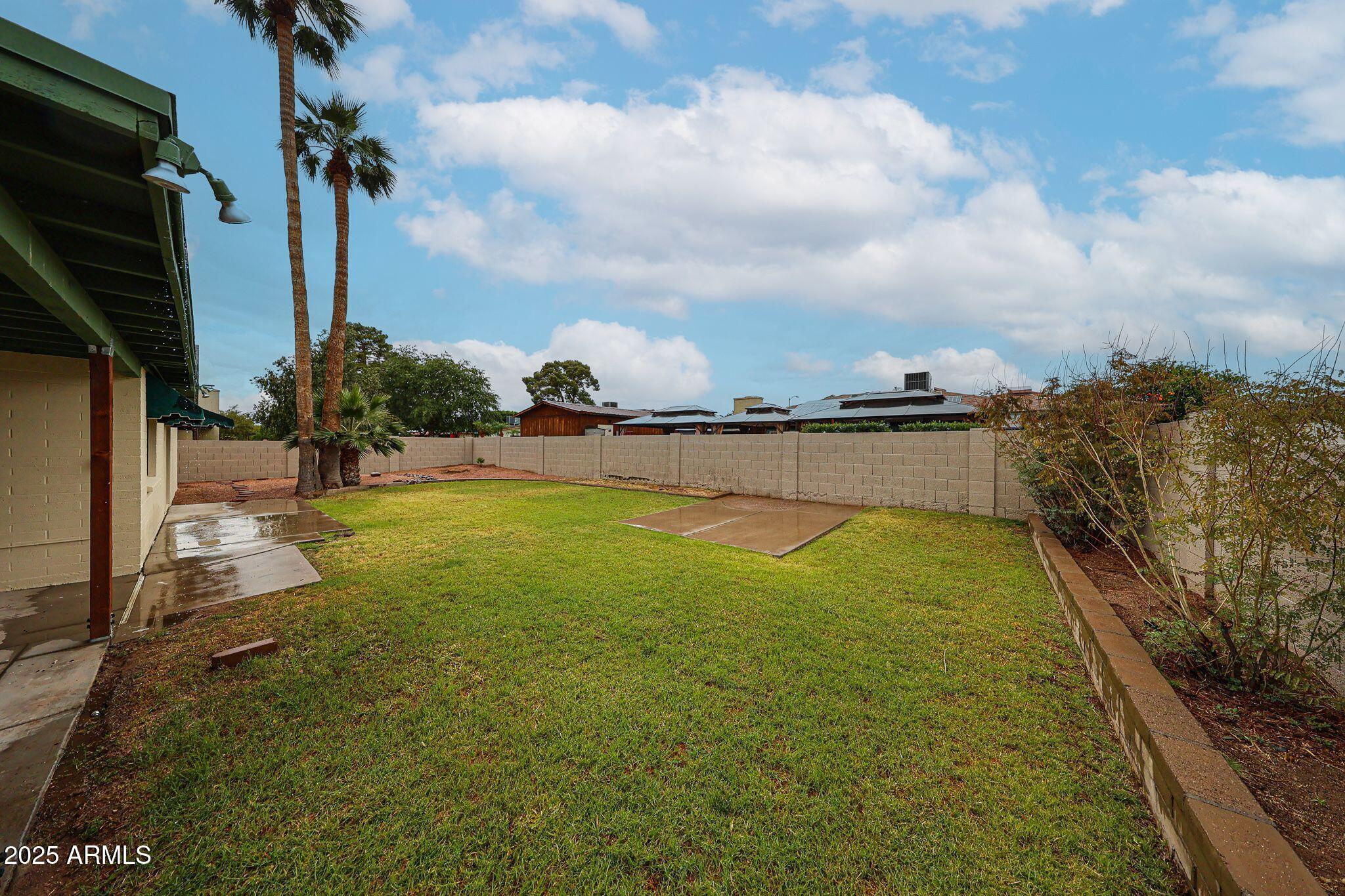 4530 W Larkspur Drive