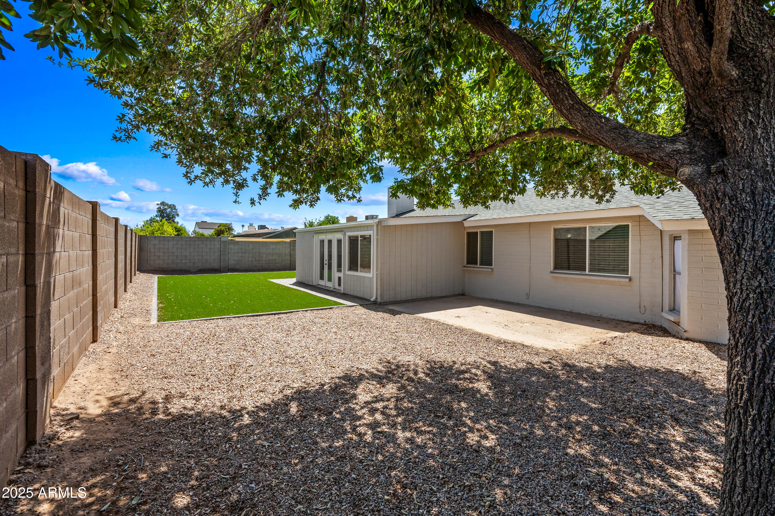 338 W TARO Lane