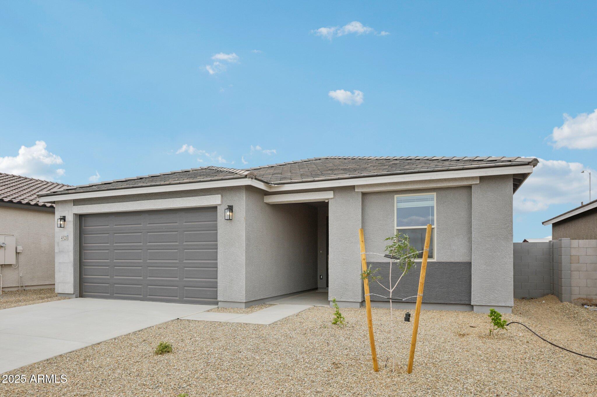 4521 S 95TH Drive
