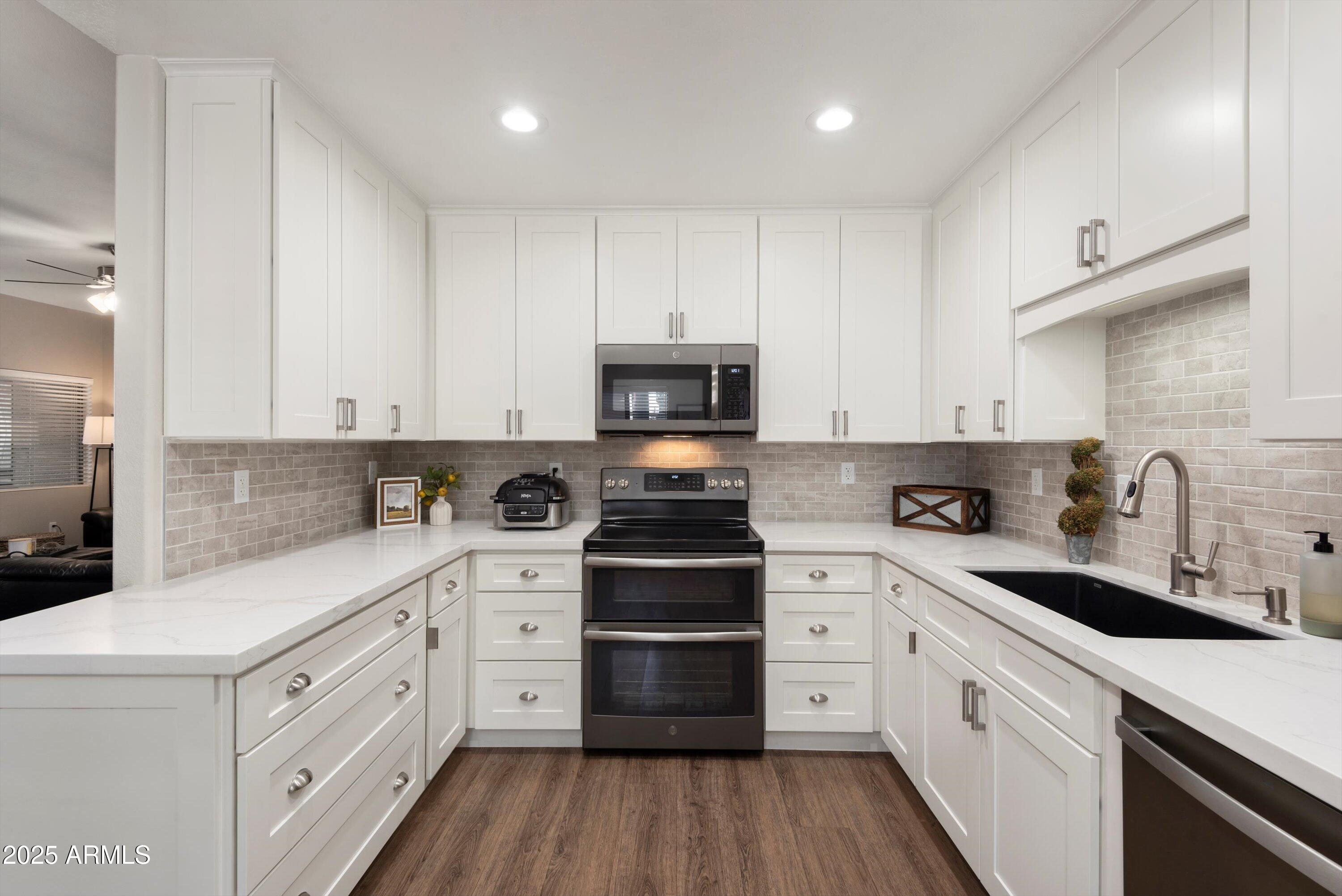 15050 N Thompson Peak Parkway 1031