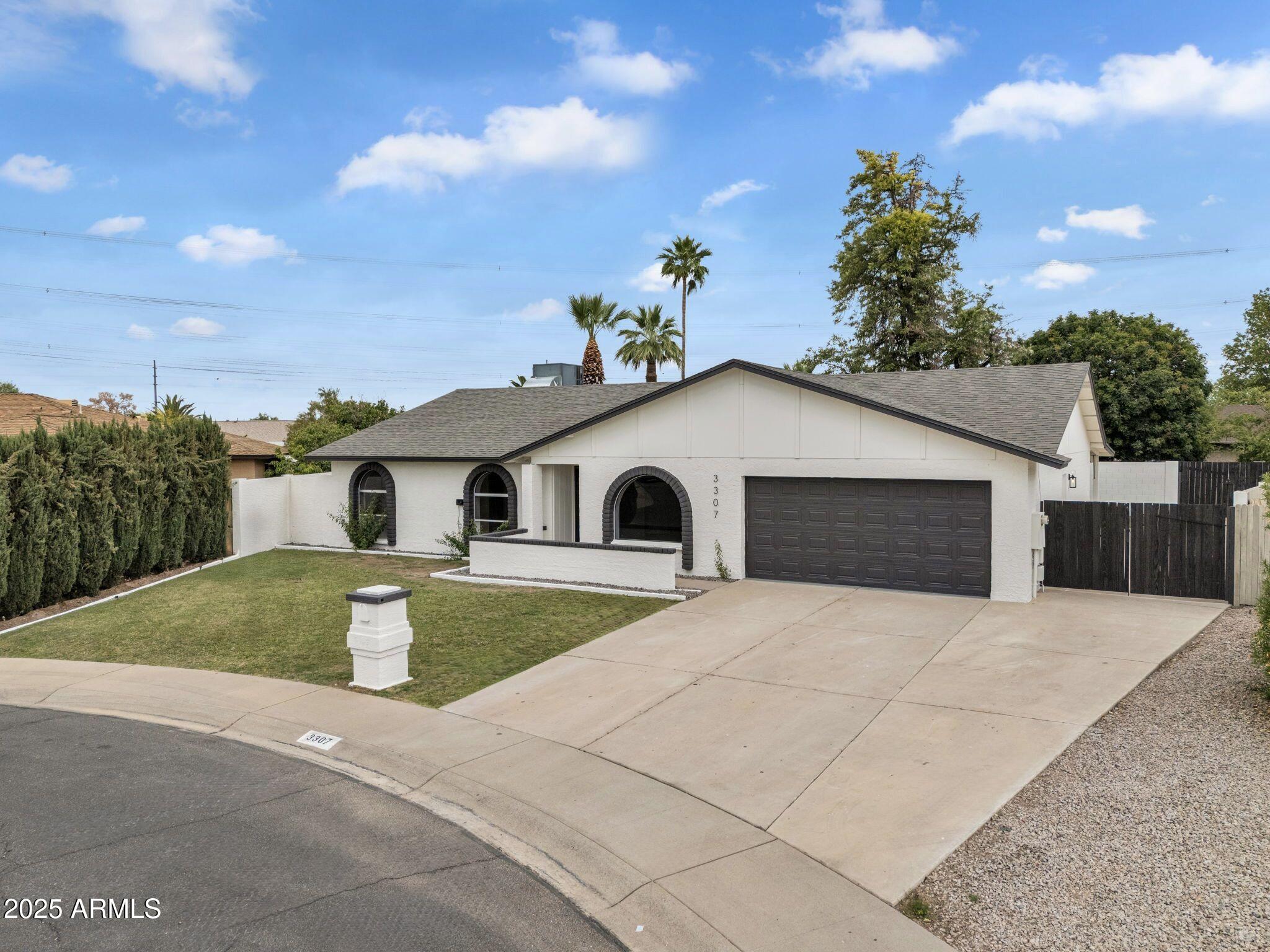 3307 N APOLLO Drive