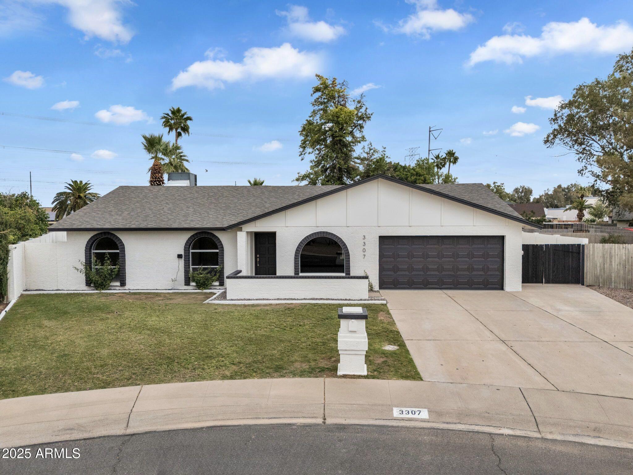 3307 N APOLLO Drive
