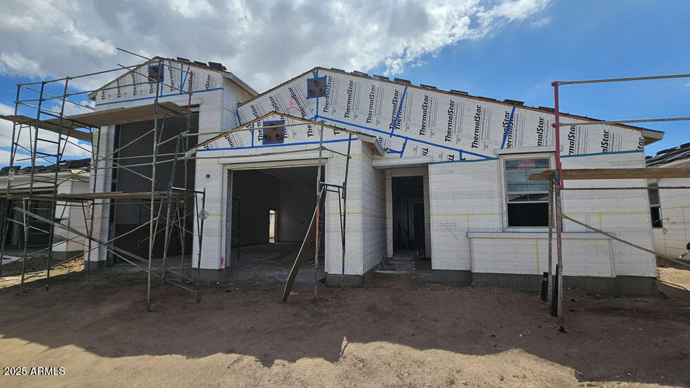 2639 E RUSTLER Road
