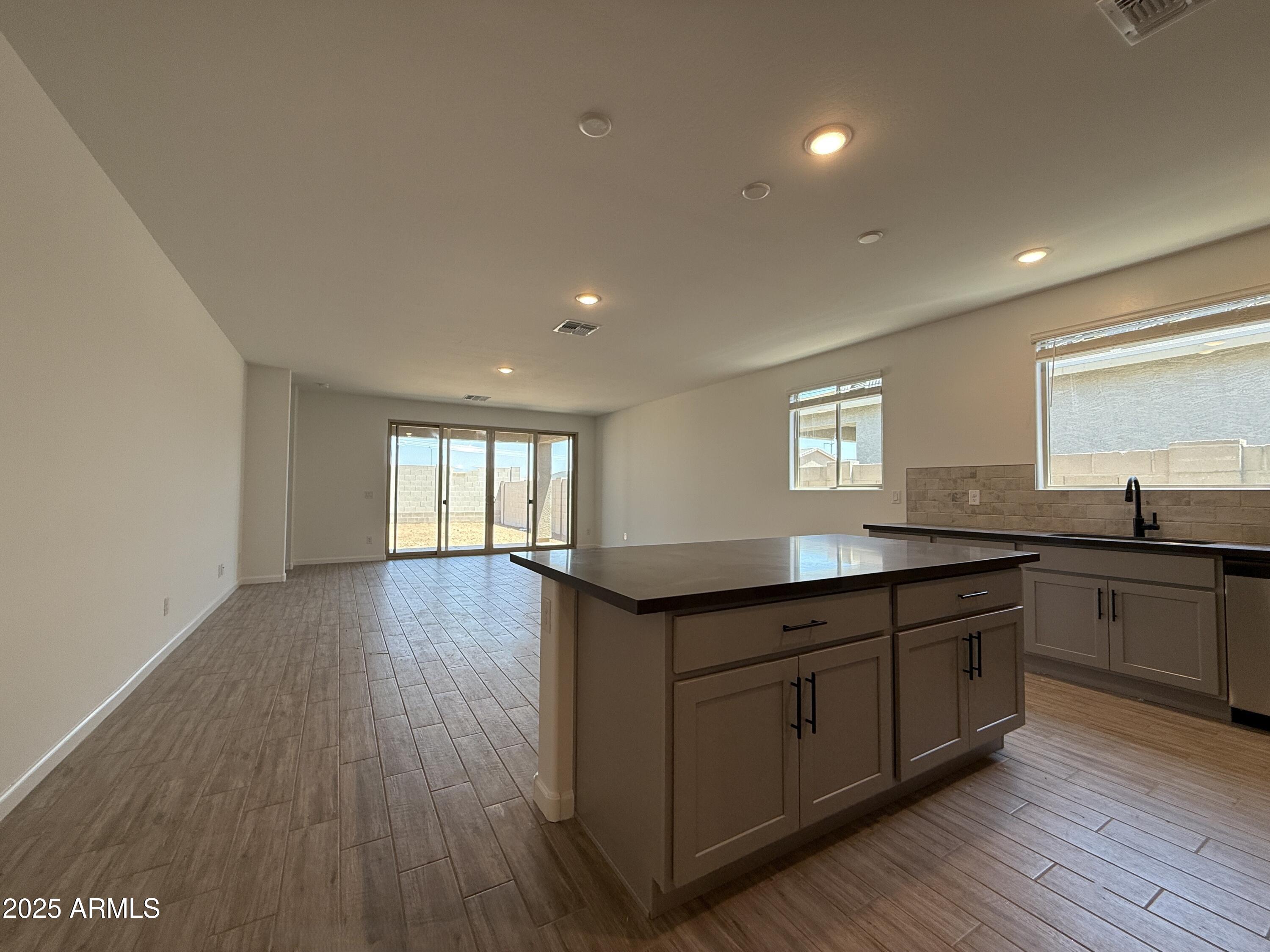 9544 W PARKWAY Drive