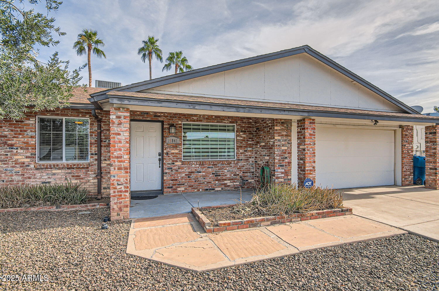 15841 N 23RD Place