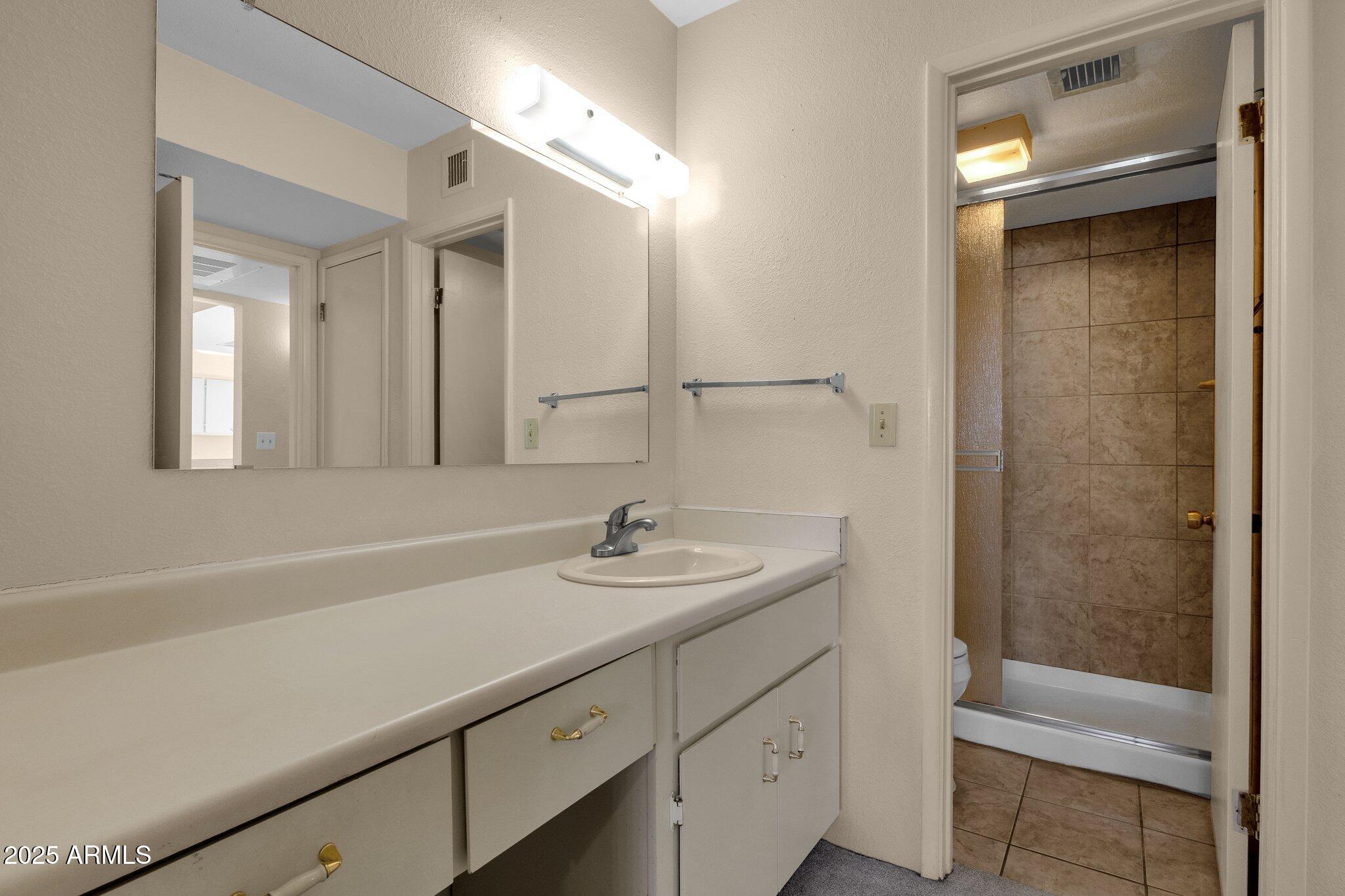 4554 E Paradise Village Parkway N Unit 219