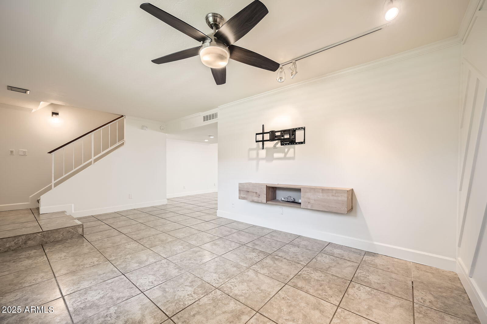 5166 N 83RD Street