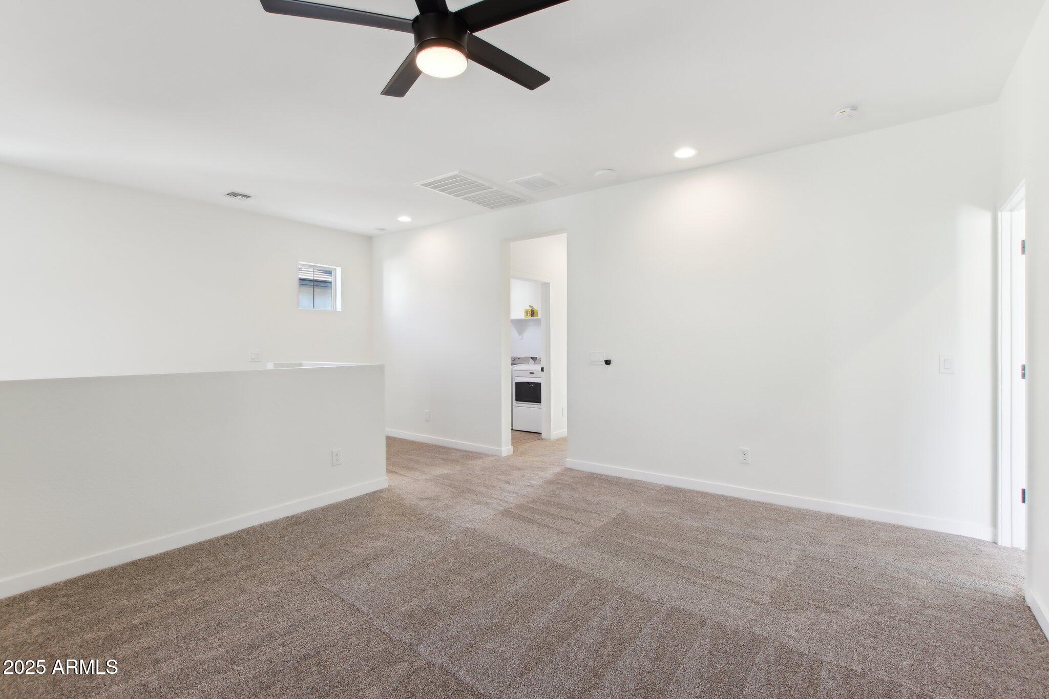 6641 N DESERT SHADOW Lane