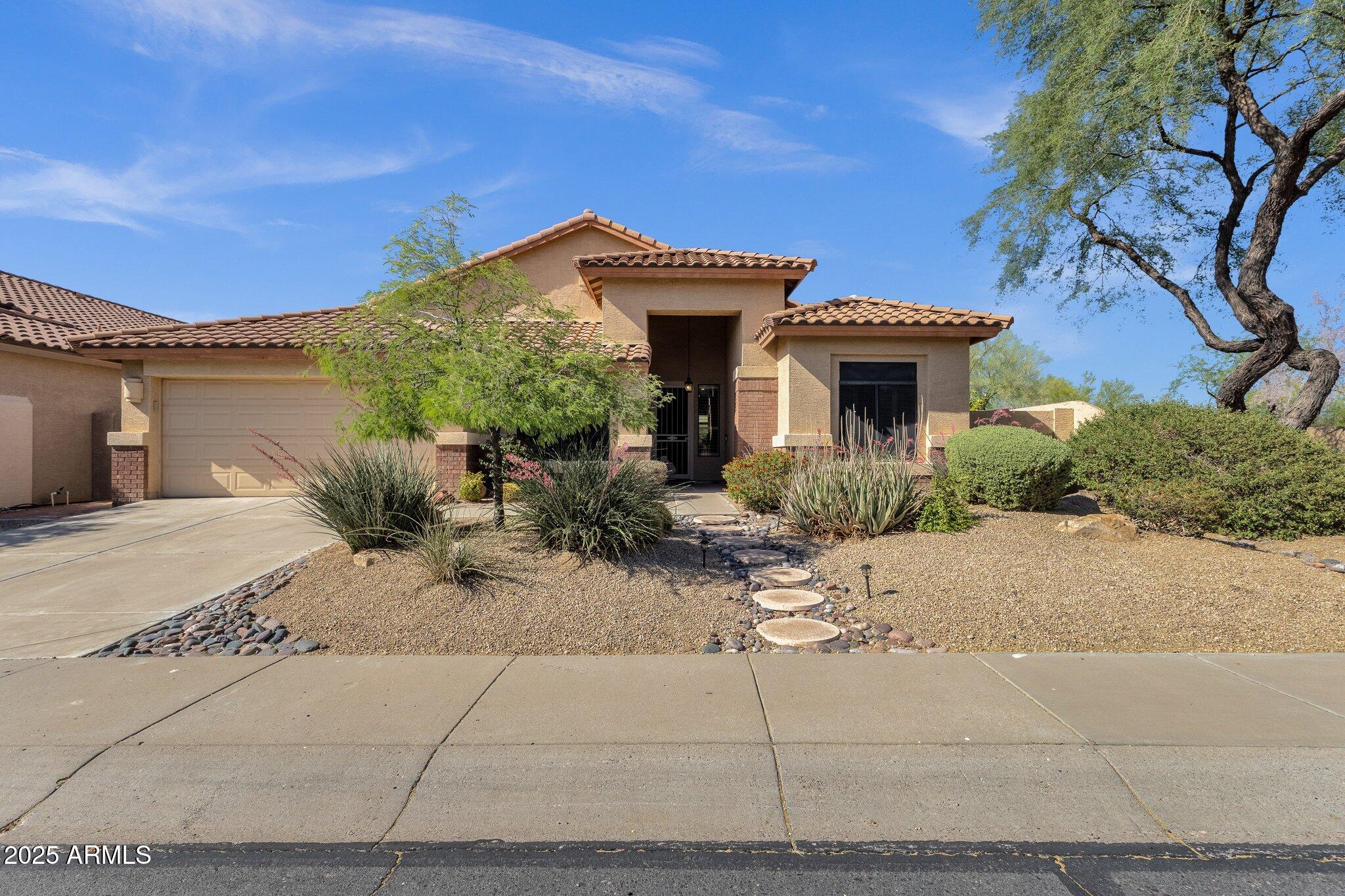 4338 E HAMBLIN Drive