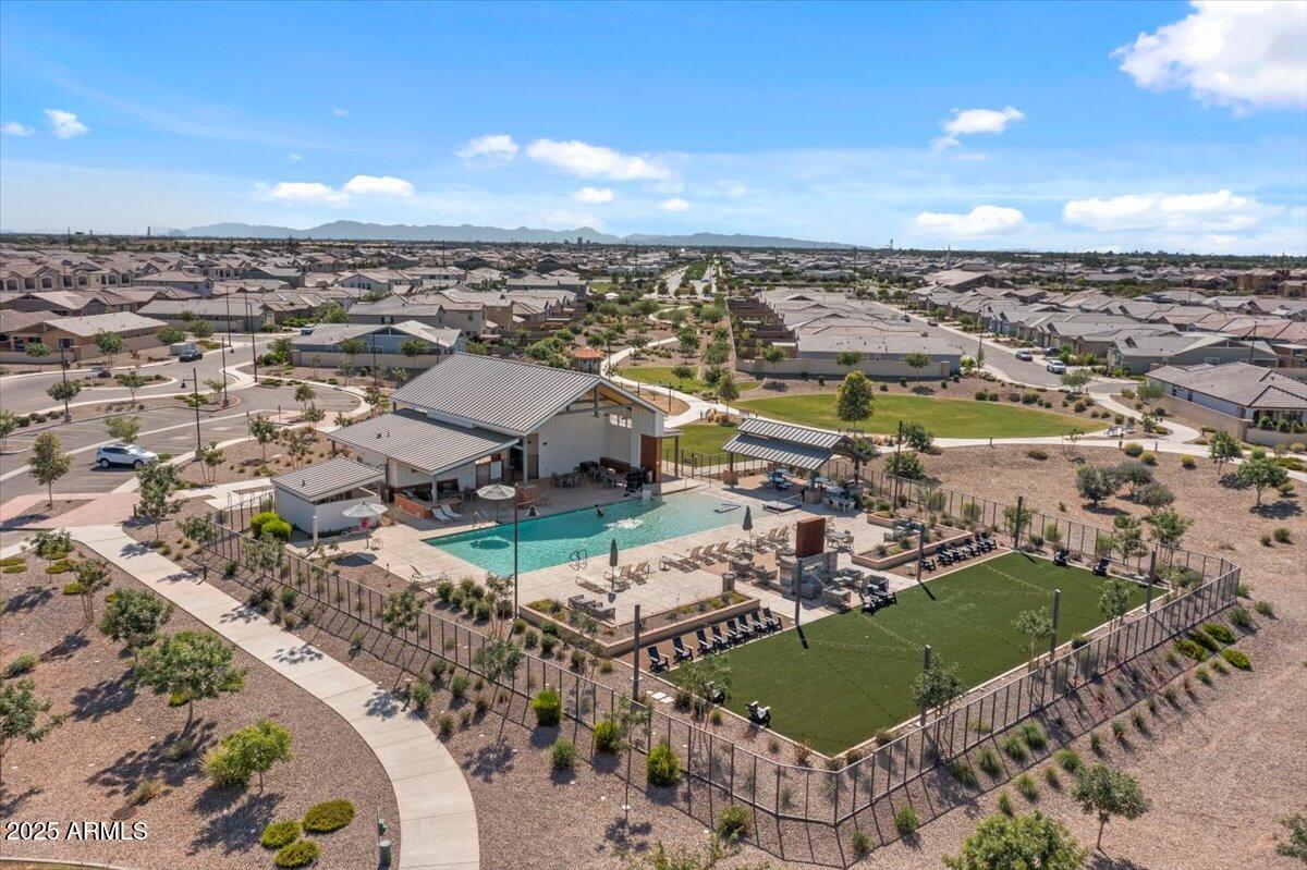 4157 E PINTO Drive