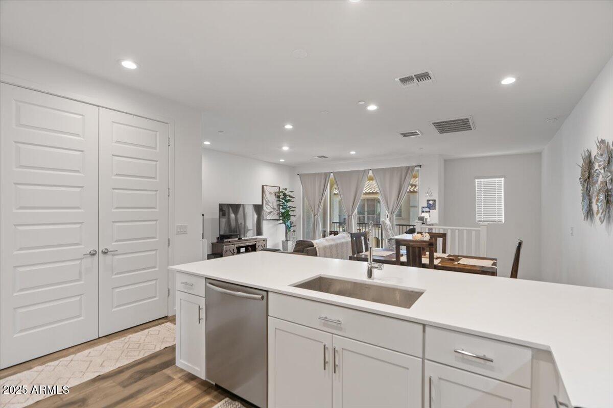 4157 E PINTO Drive