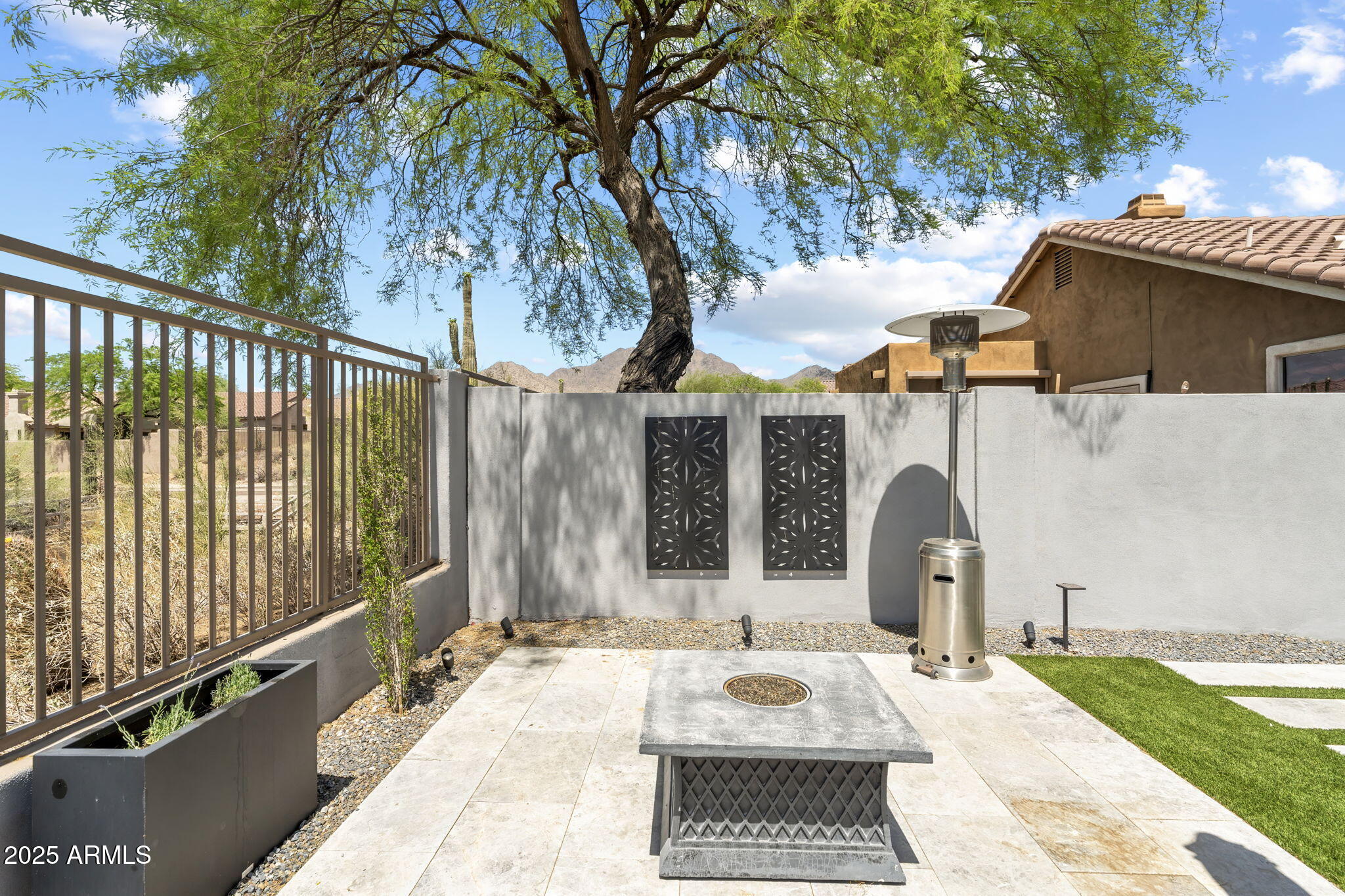 10318 E TIERRA BUENA Lane