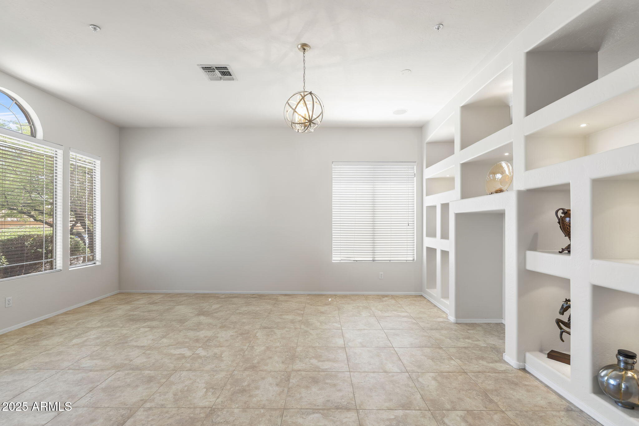 10318 E TIERRA BUENA Lane