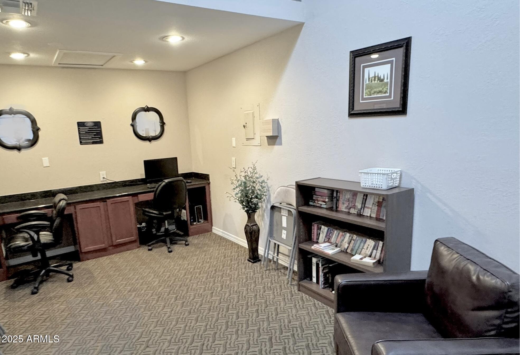 3825 E CAMELBACK Road 152