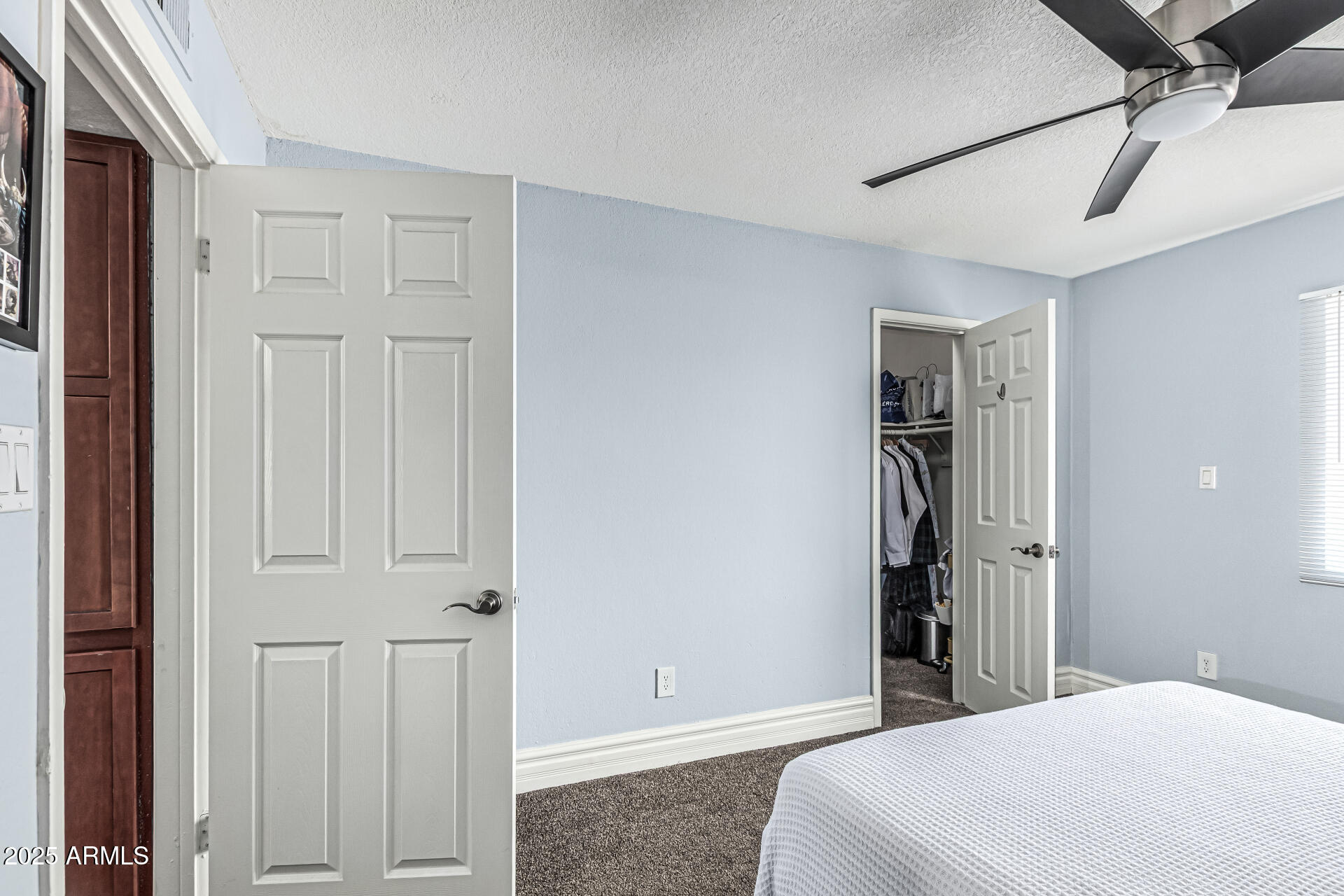 3825 E CAMELBACK Road 152