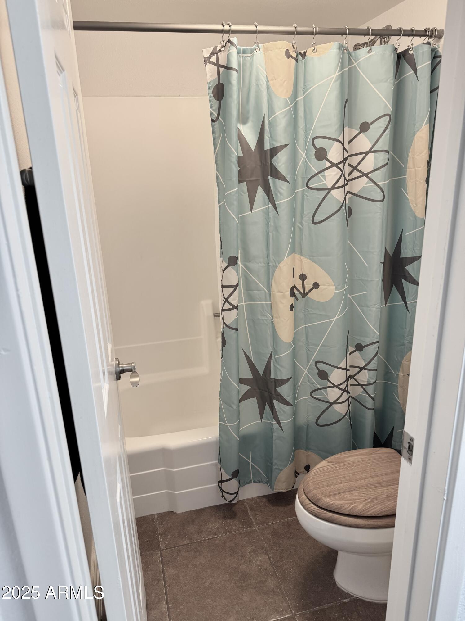 3825 E CAMELBACK Road 152