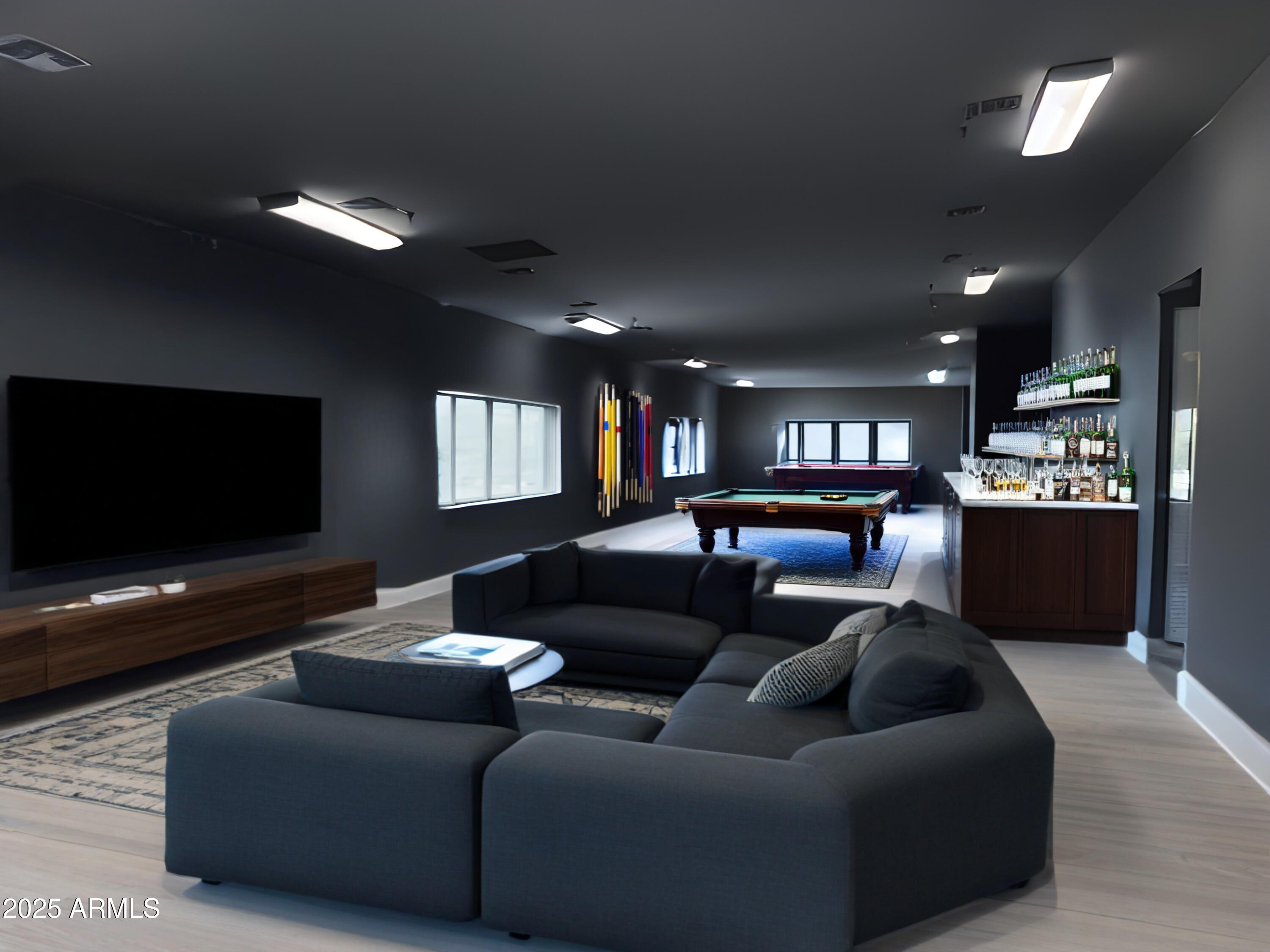 9045 E CHINO Drive