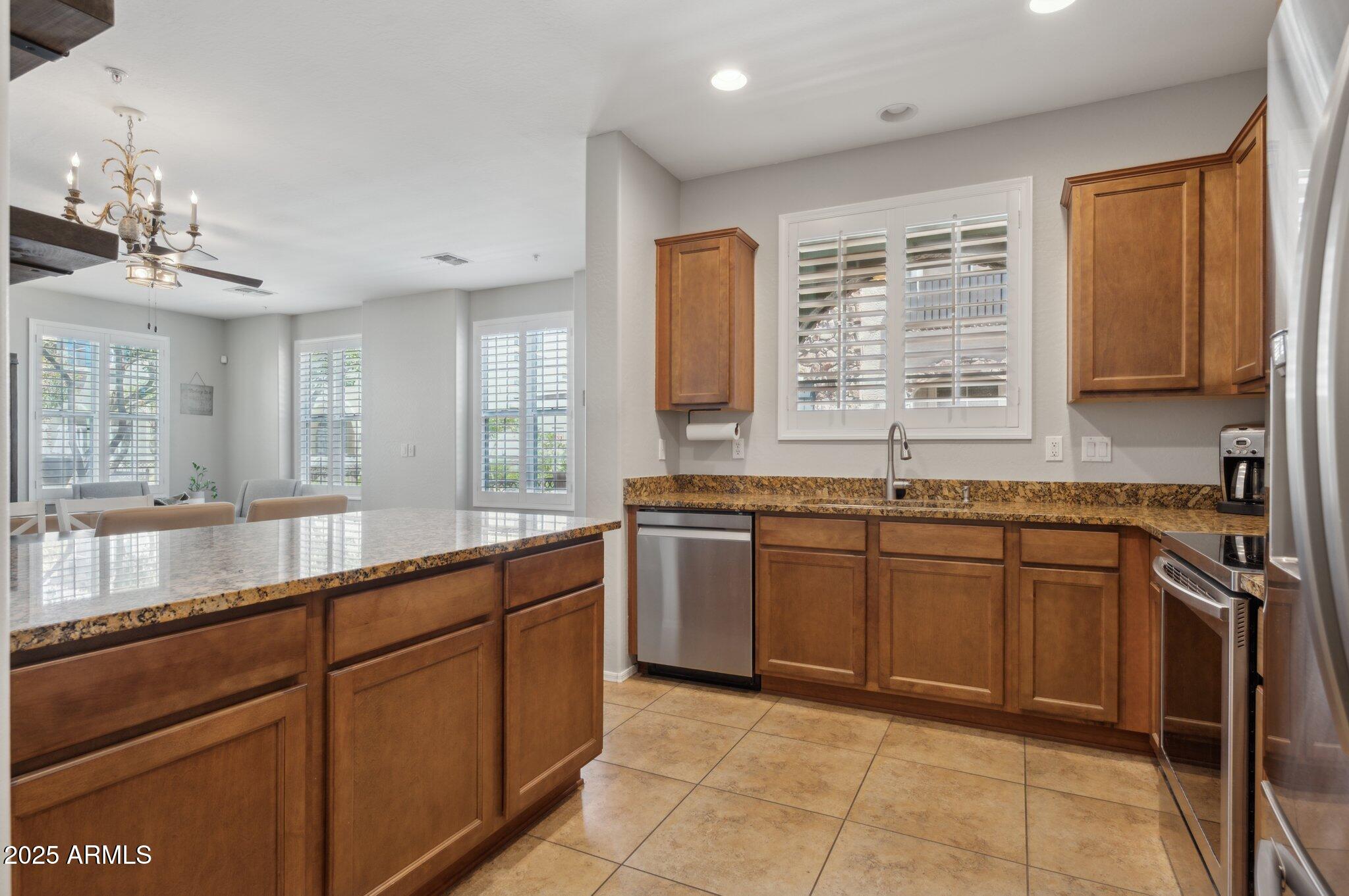 4772 E PORTOLA VALLEY Drive 102