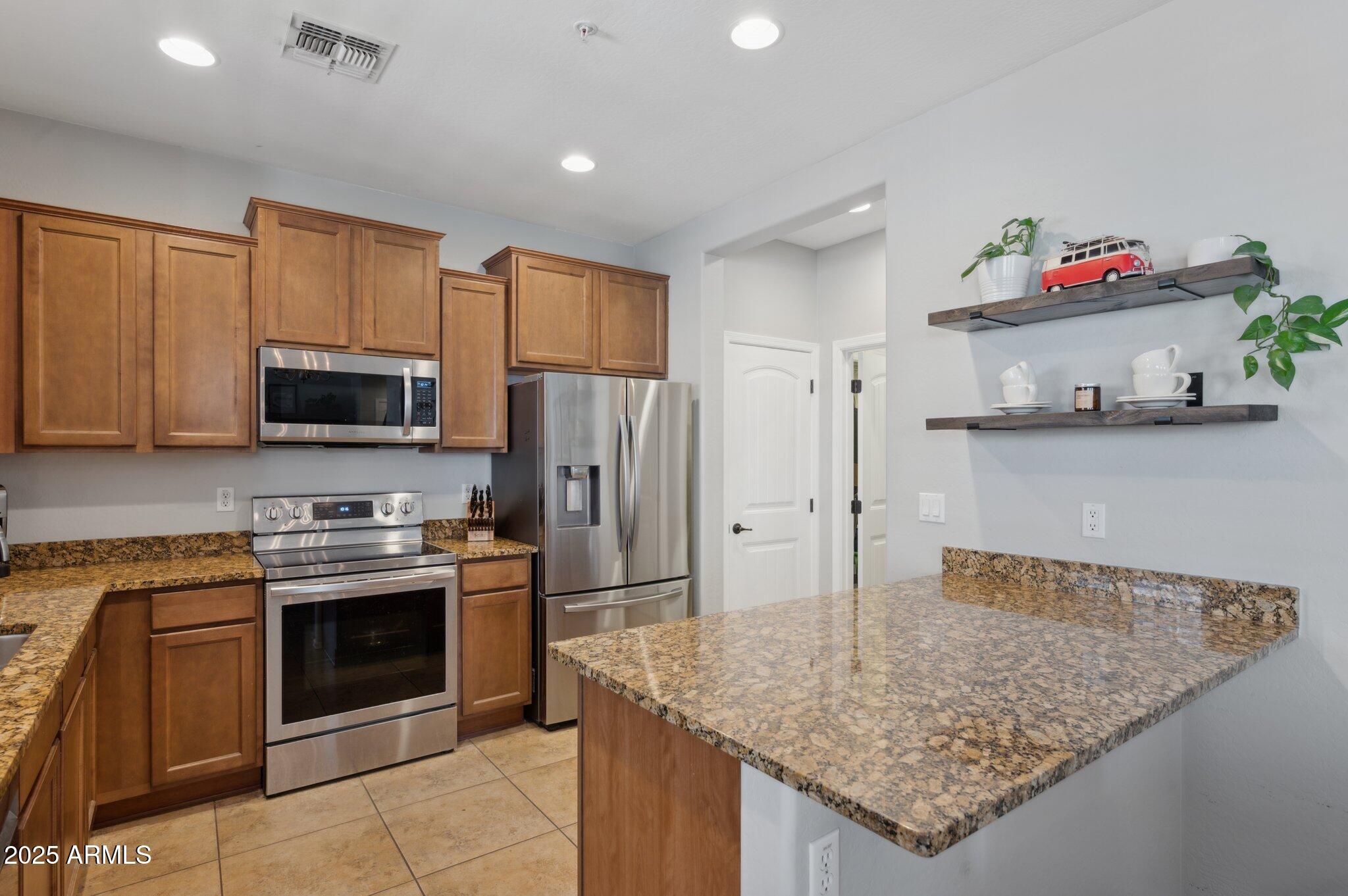4772 E PORTOLA VALLEY Drive 102