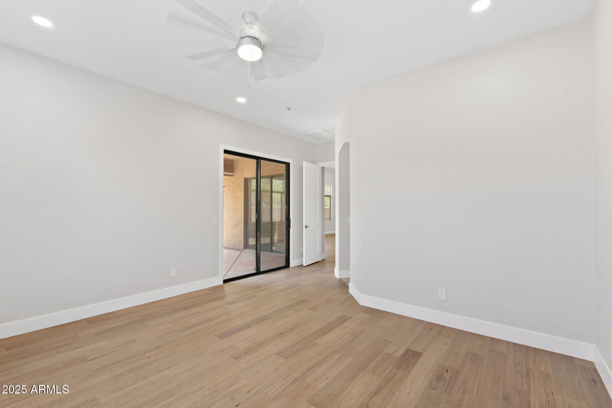 19550 N Grayhawk Drive 1144